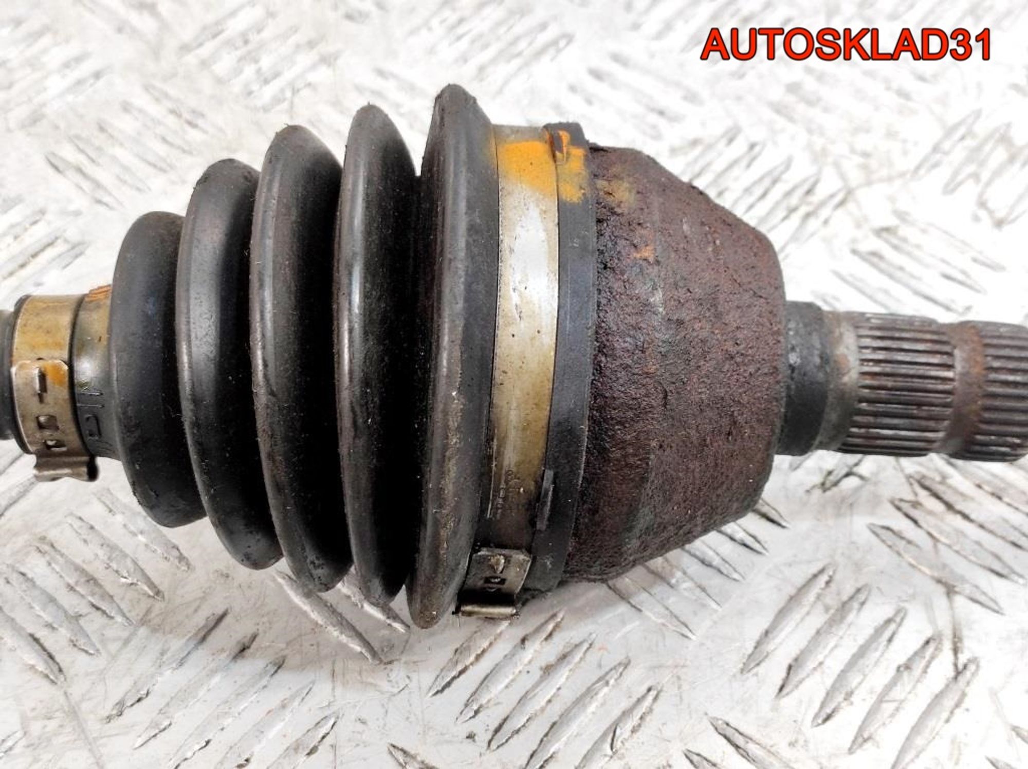 Привод передний правый Opel Astra H 1,6 Бензин МКПП, 6000 рублей, Дубовое