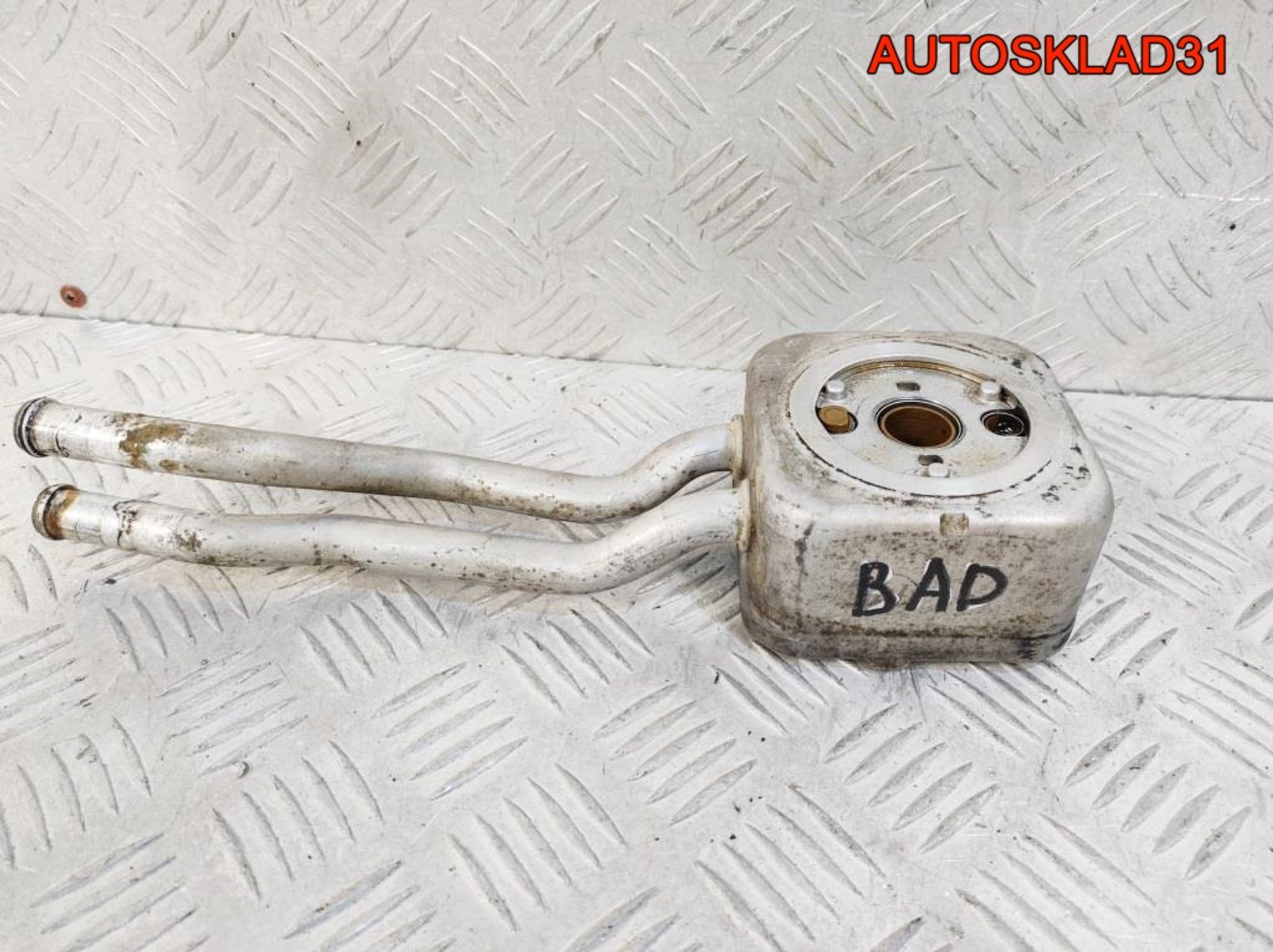 Радиатор масляный VW Golf 4 1.6L BAD 036117021H, 2900 рублей, Дубовое