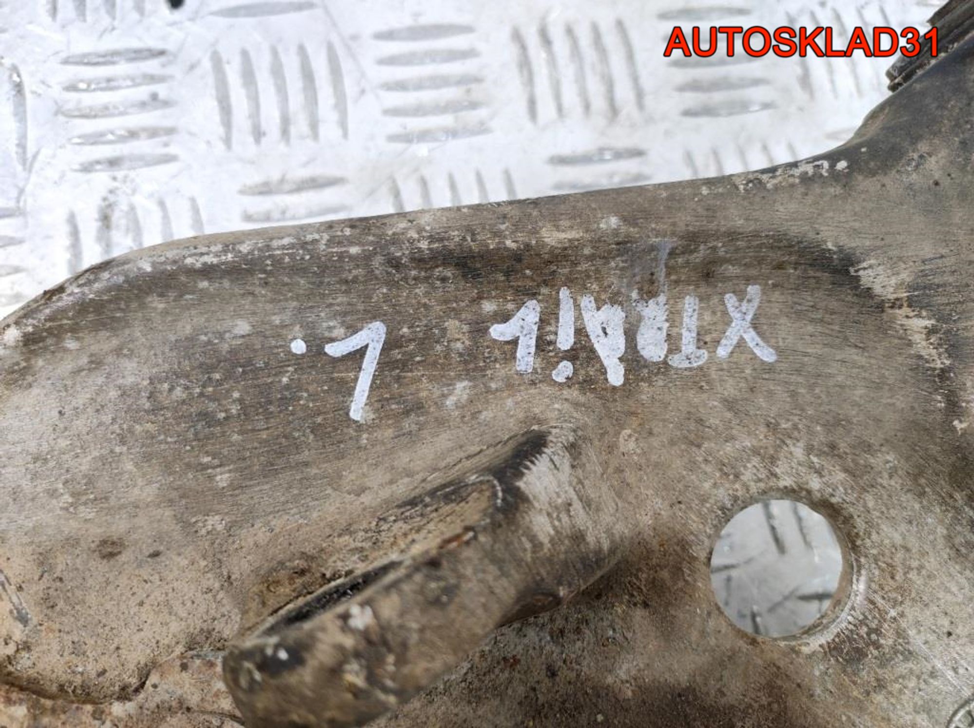 Рычаг передний левый нижний Nissan X-Trail T30 49086, 2300 рублей, Дубовое