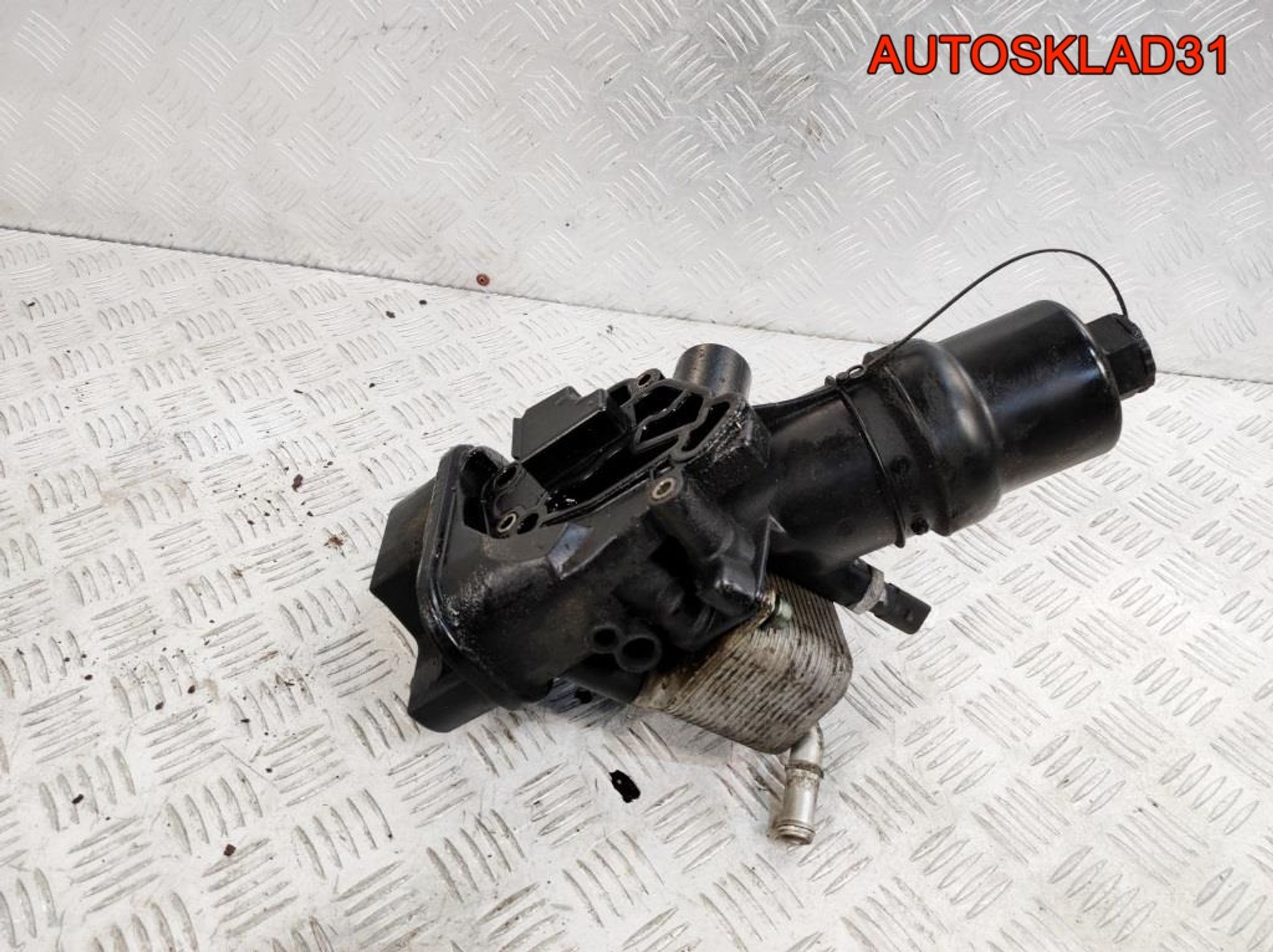 Корпус масляного фильтра VW Passat B6 2,0 BLR Бензин 06D115397G, 3500 рублей, Дубовое