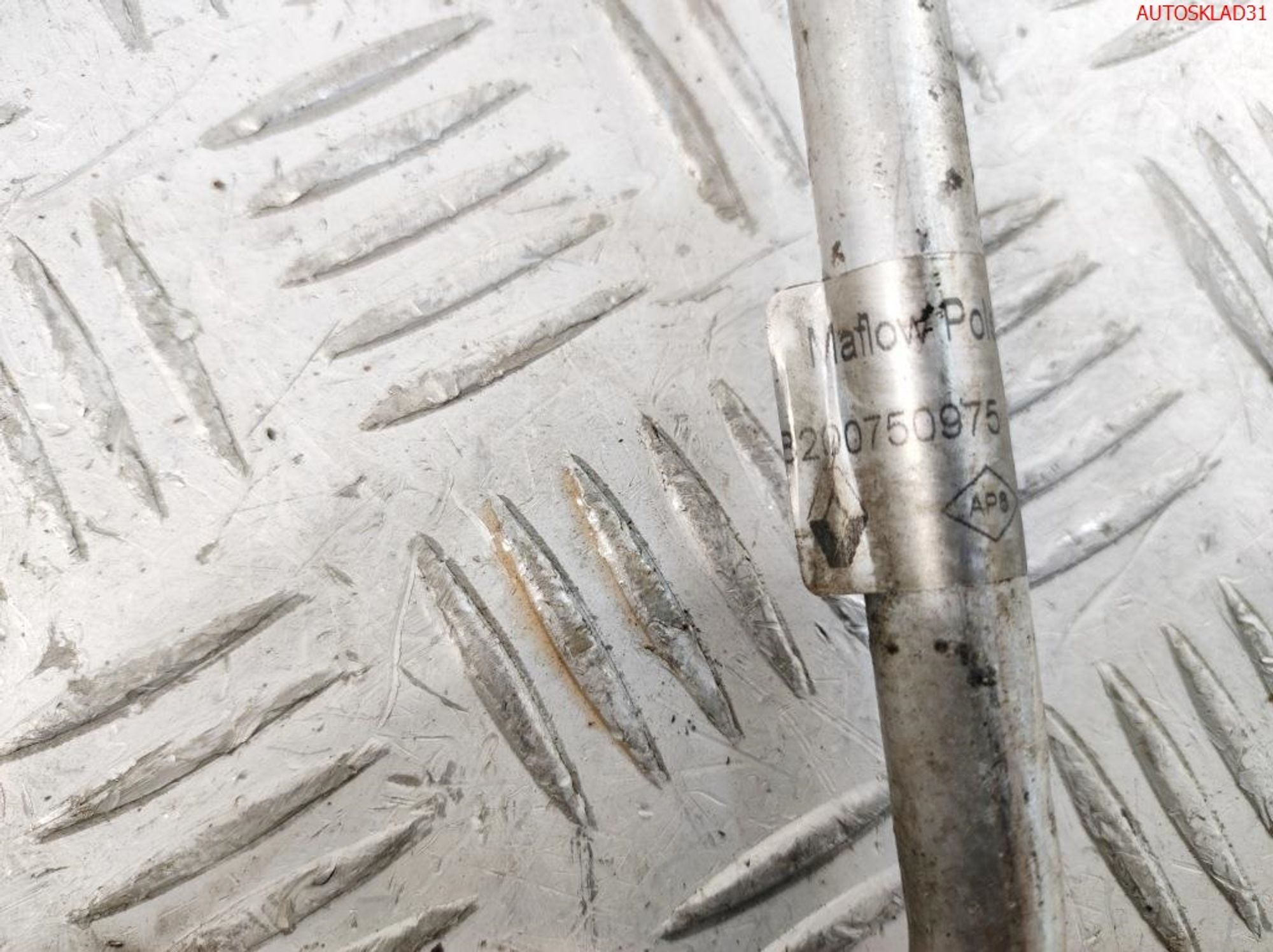 Трубка кондиционера Renault Logan 1,6 K7M 8200750975, 1500 рублей, Дубовое