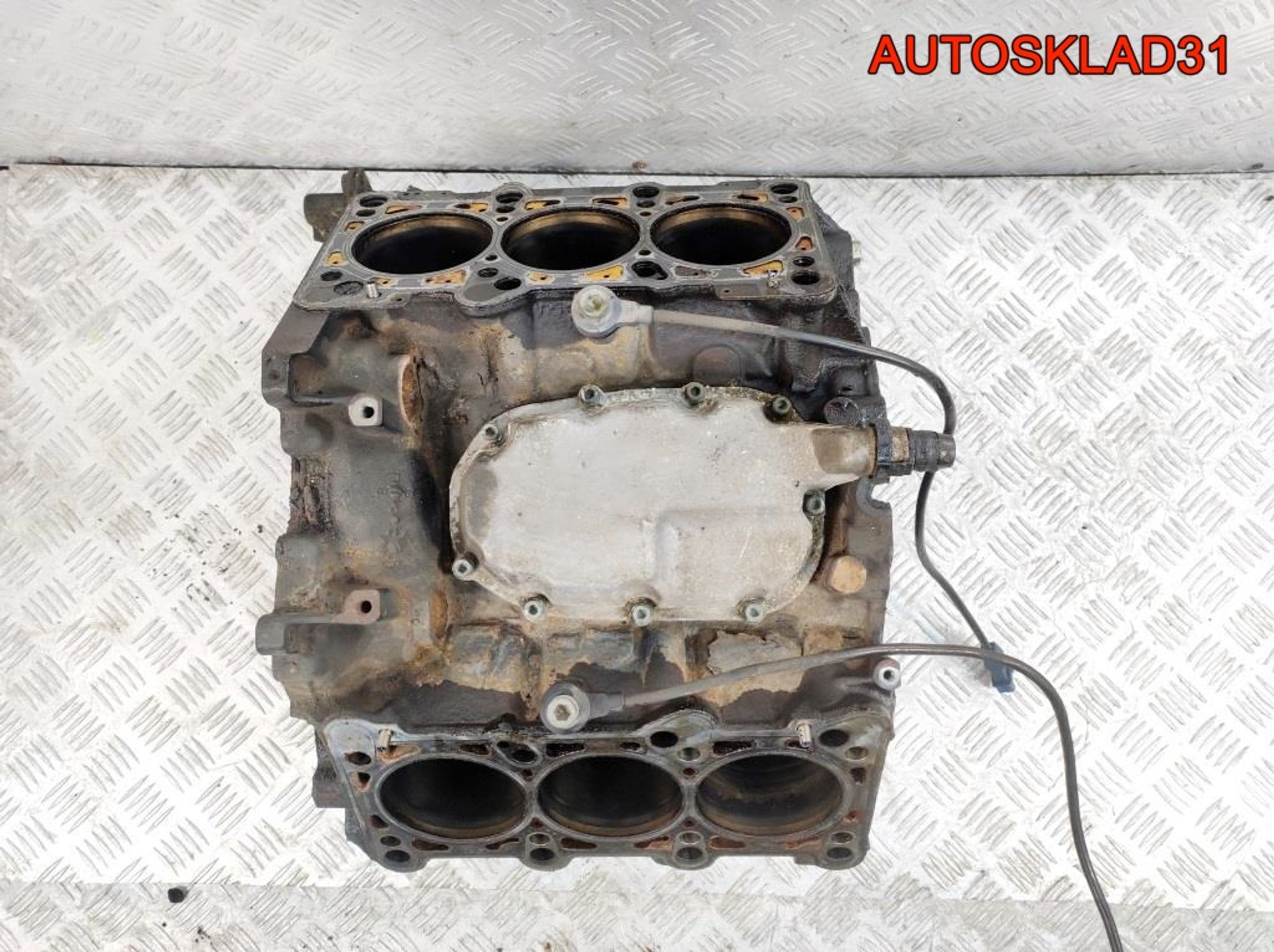 Блок двигателя Audi A6 C5 2,4 ARJ Бензин 078103021AE, 8000 рублей, Дубовое