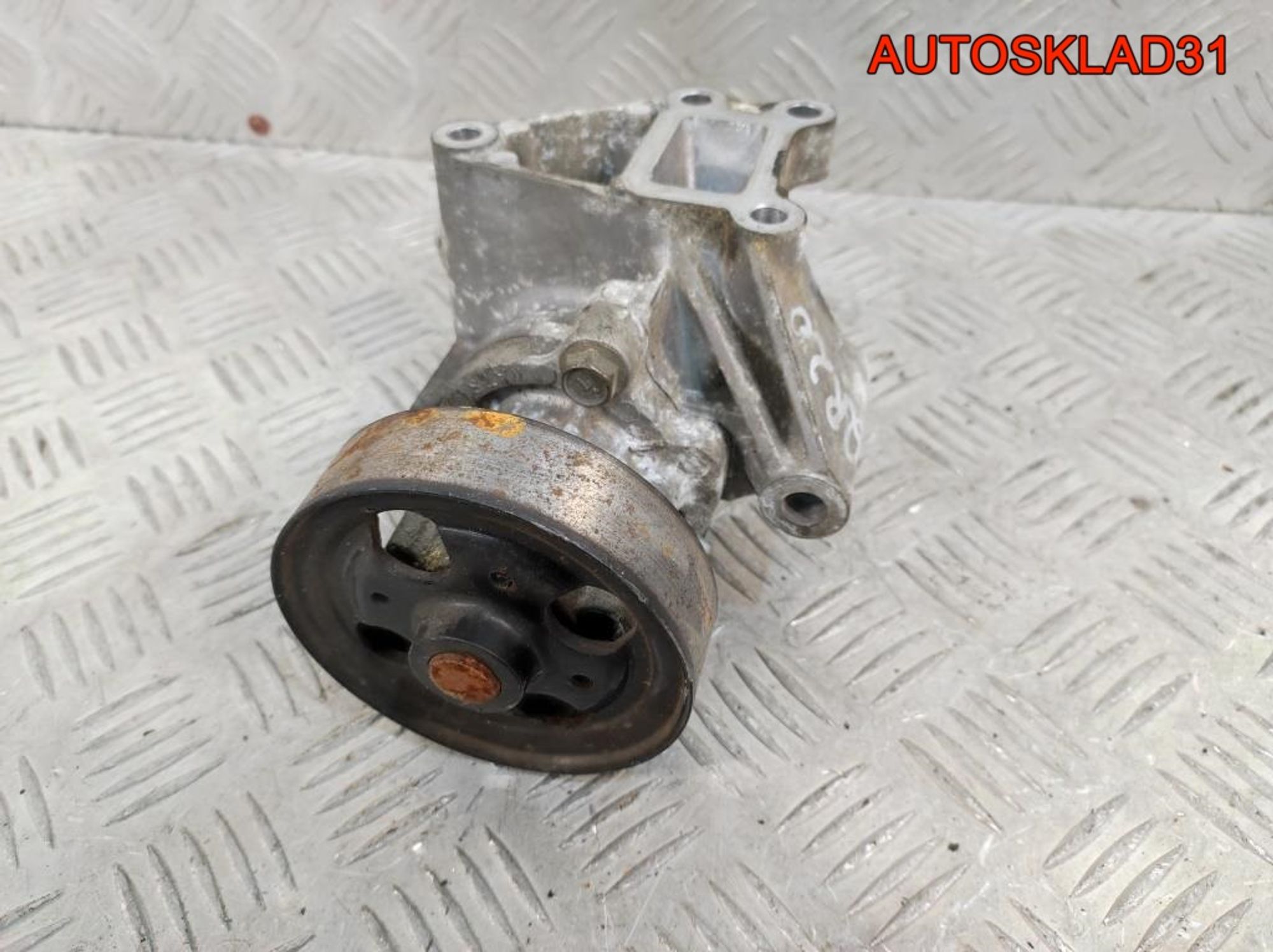 Насос водяной Nissan Primera P12 2,0 QR20DE, 1400 рублей, Дубовое