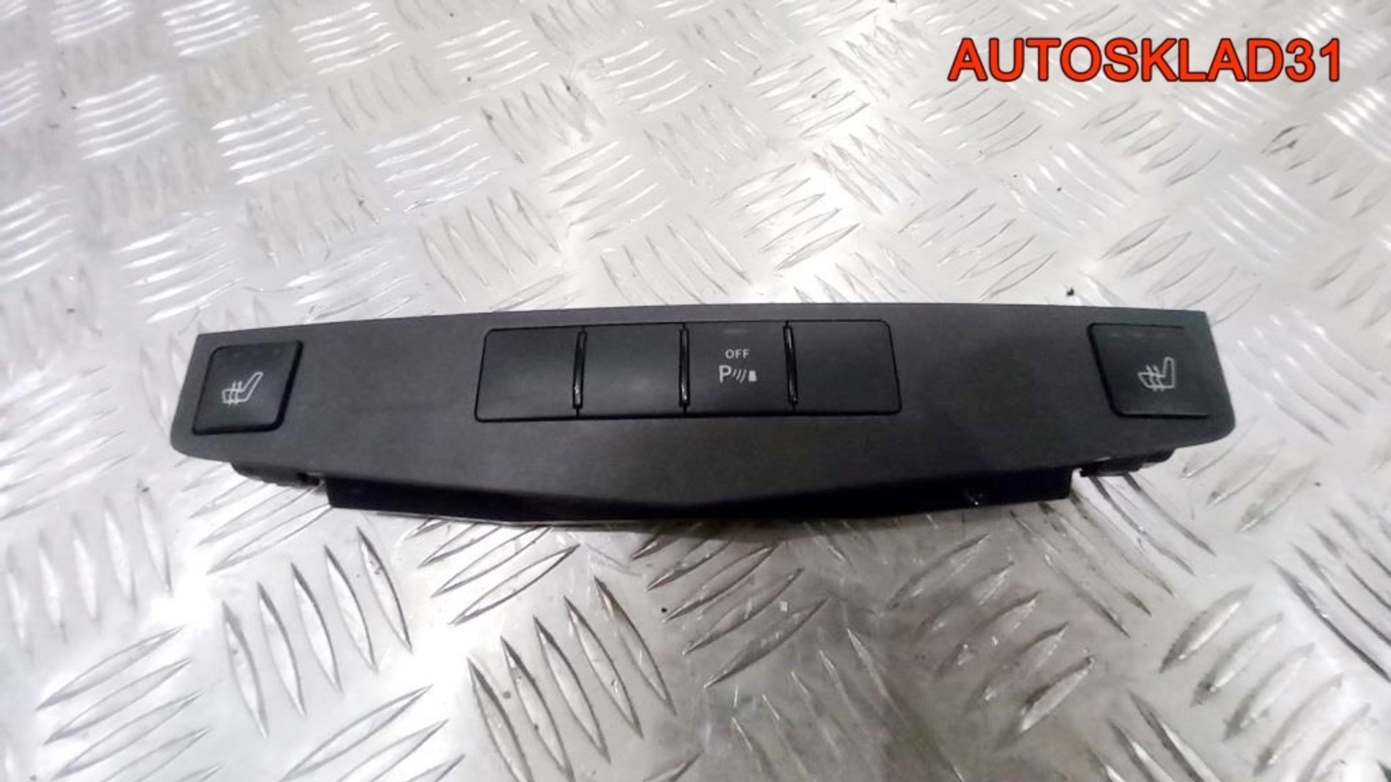 Блок кнопок Mercedes Benz W204 A2049051100, 2000 рублей, Дубовое