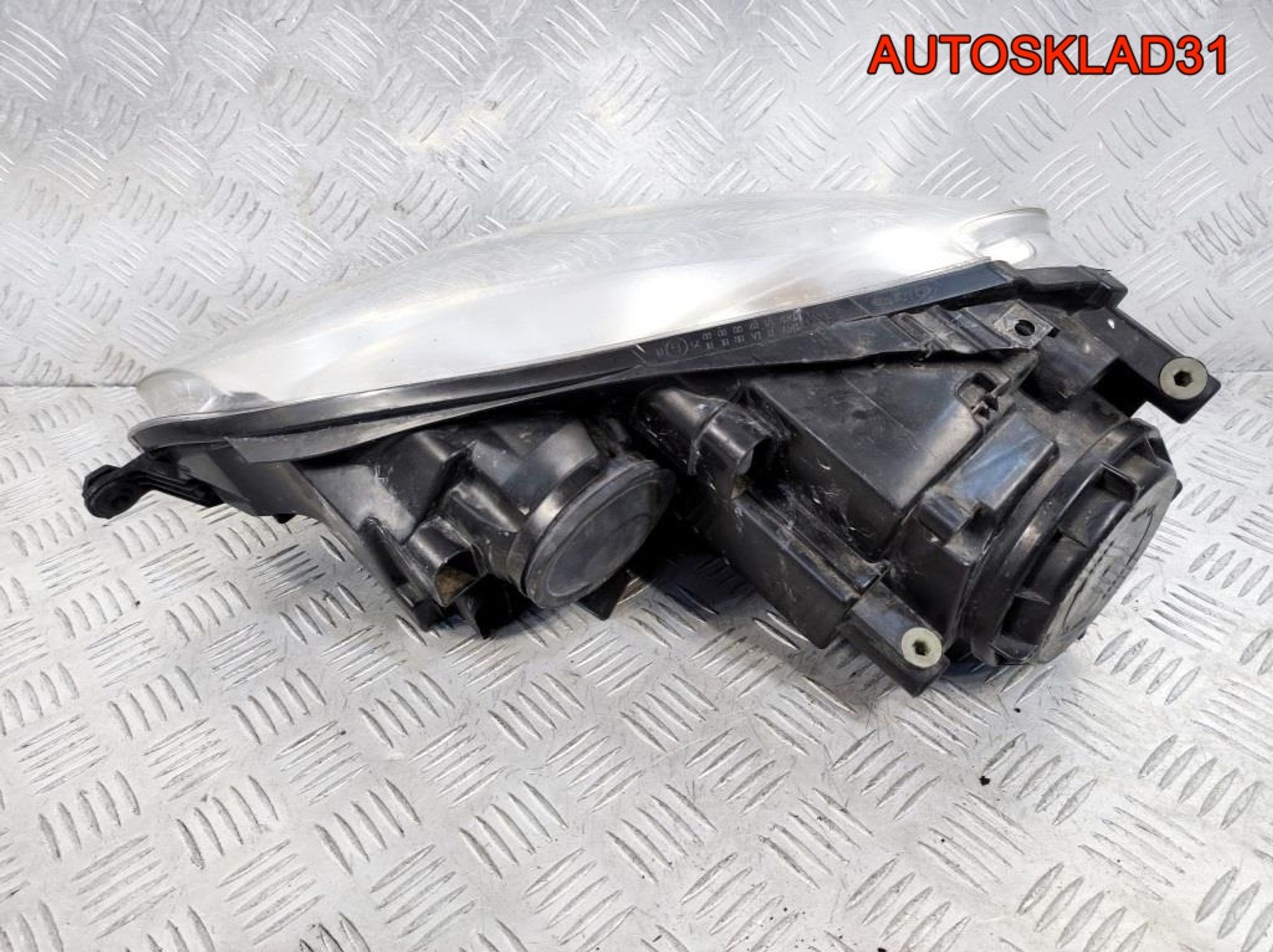 Фара правая Volkswagen Golf Mk5 1K6941006P, 5400 рублей, Дубовое