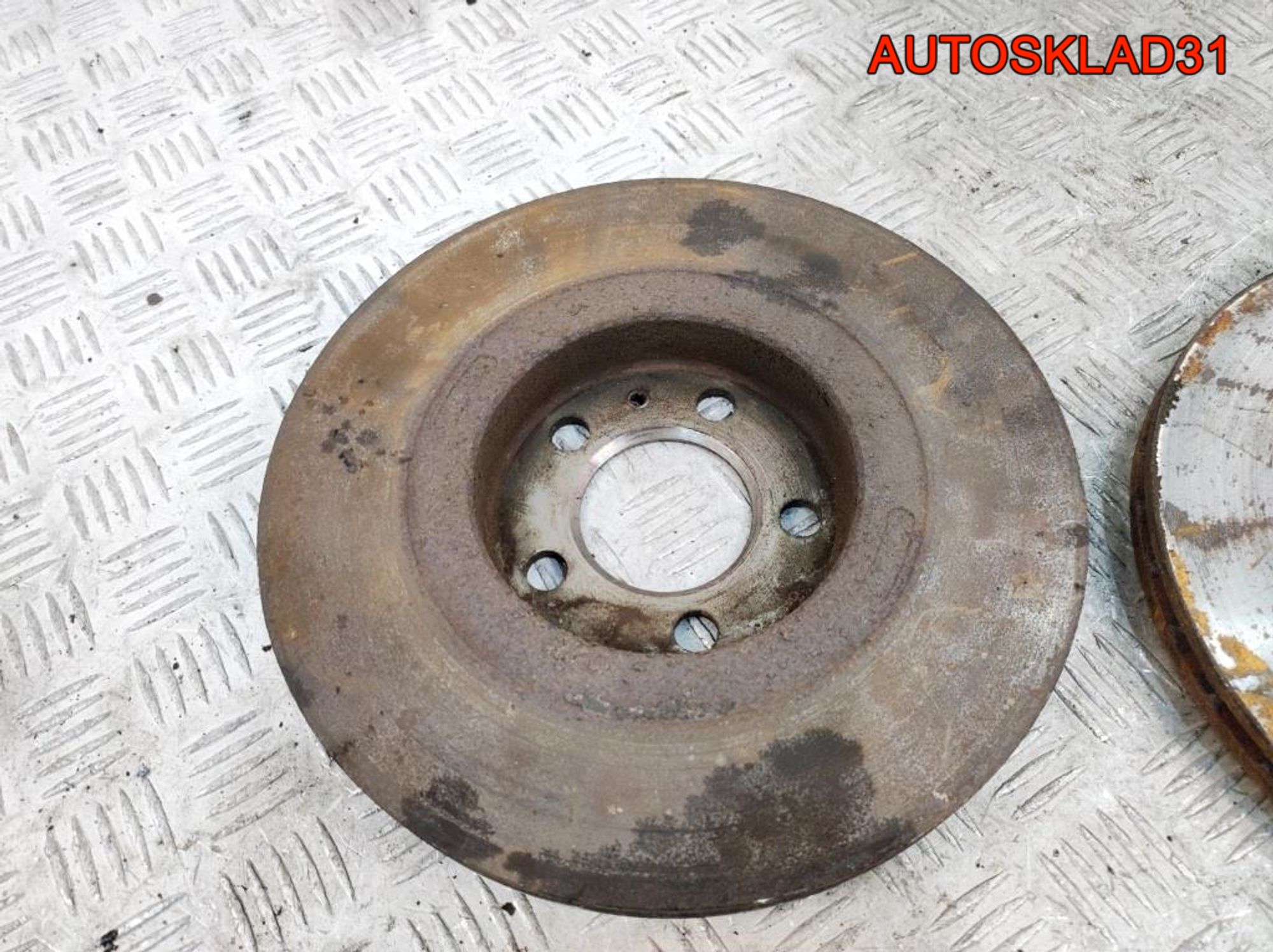 Диск тормозной передний VW Golf 4 1J0615301R, 2700 рублей, Дубовое