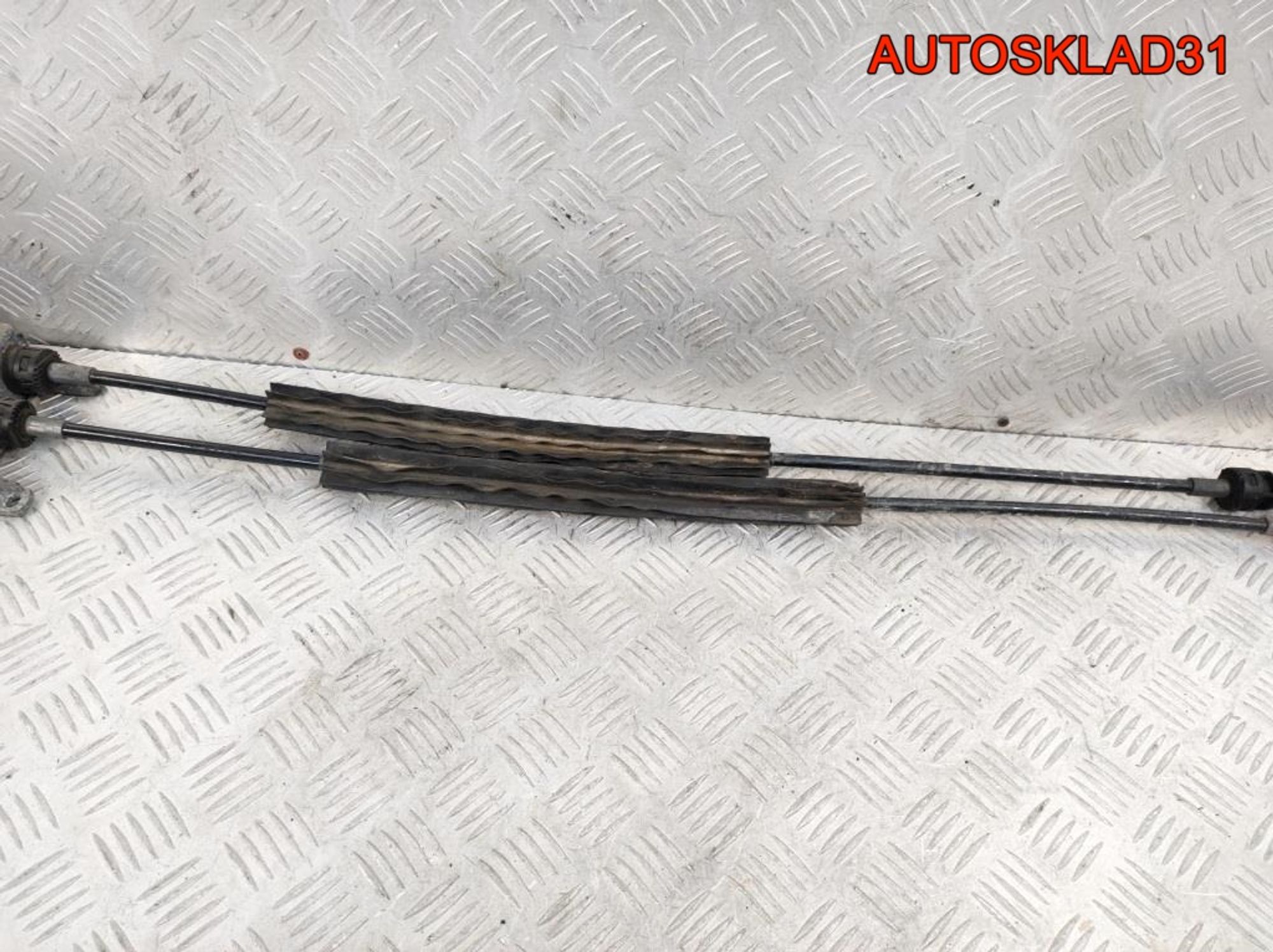 Кулиса МКПП с тросами Skoda Octavia A5 1K0711061B, 2300 рублей, Дубовое