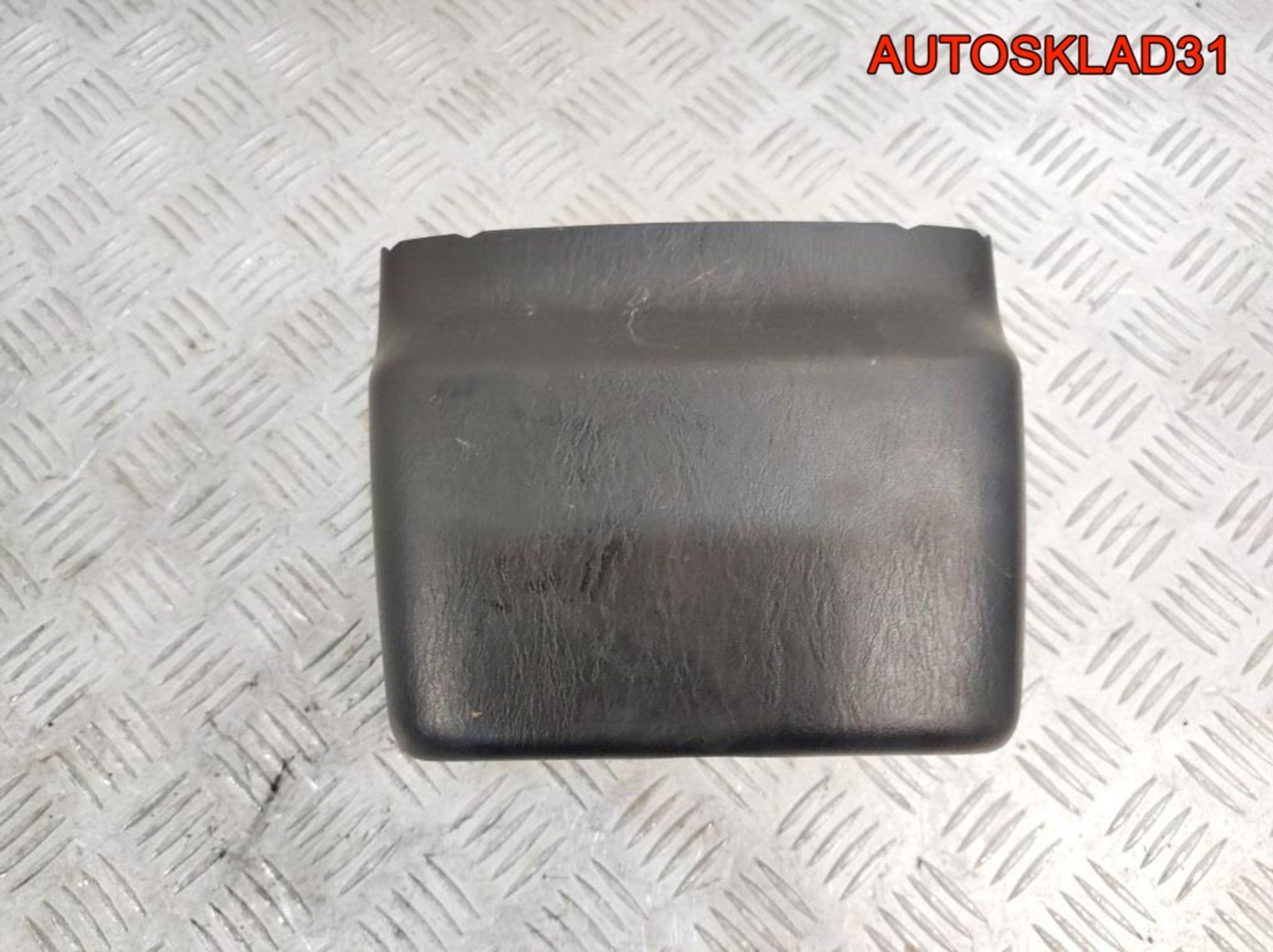 Кожух рулевой колонки Ford Maverick 2 4551438, 900 рублей, Дубовое