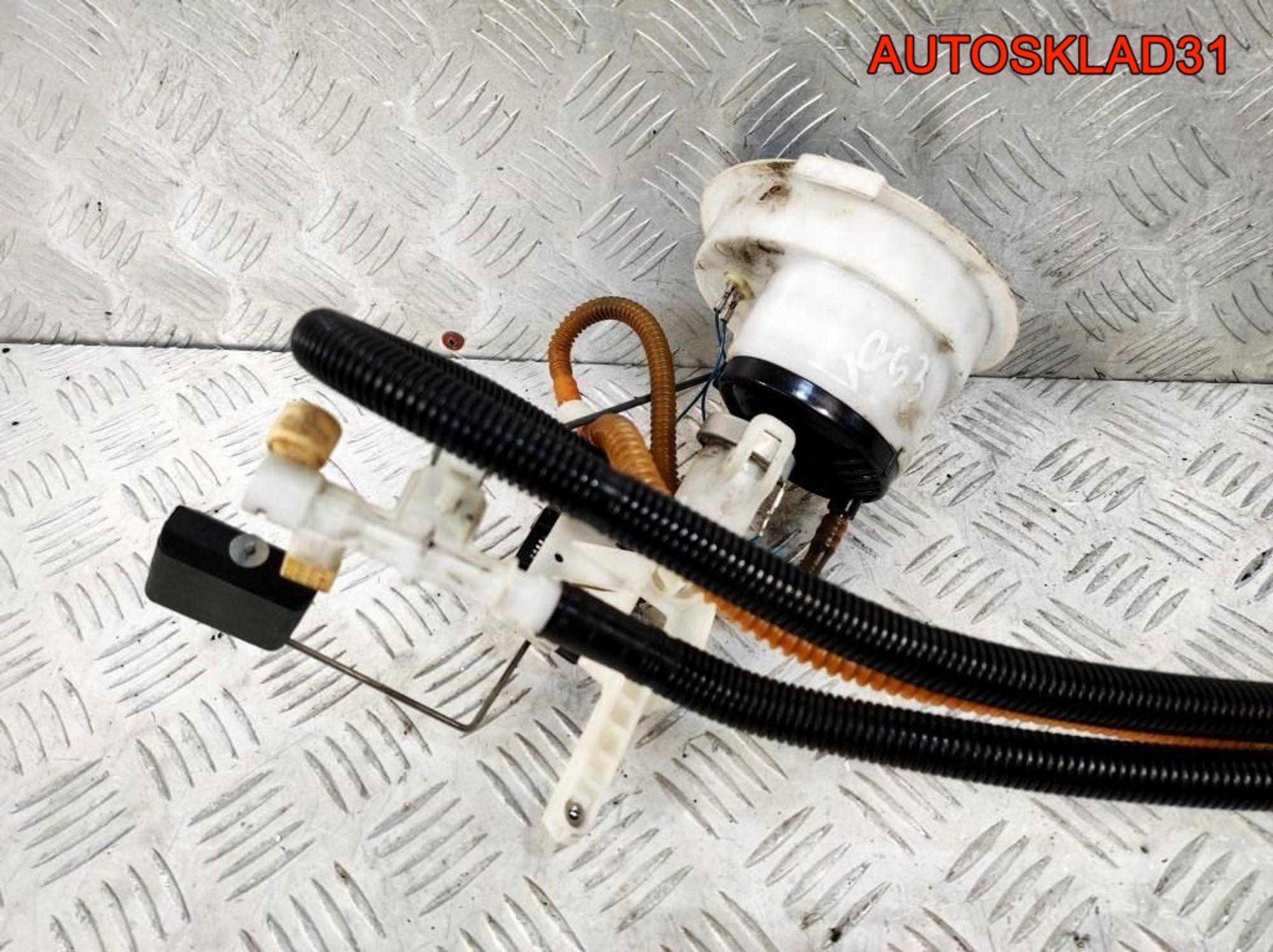 Датчик уровня топлива BMW E90 2,5 N52B25 6766919, 2300 рублей, Дубовое