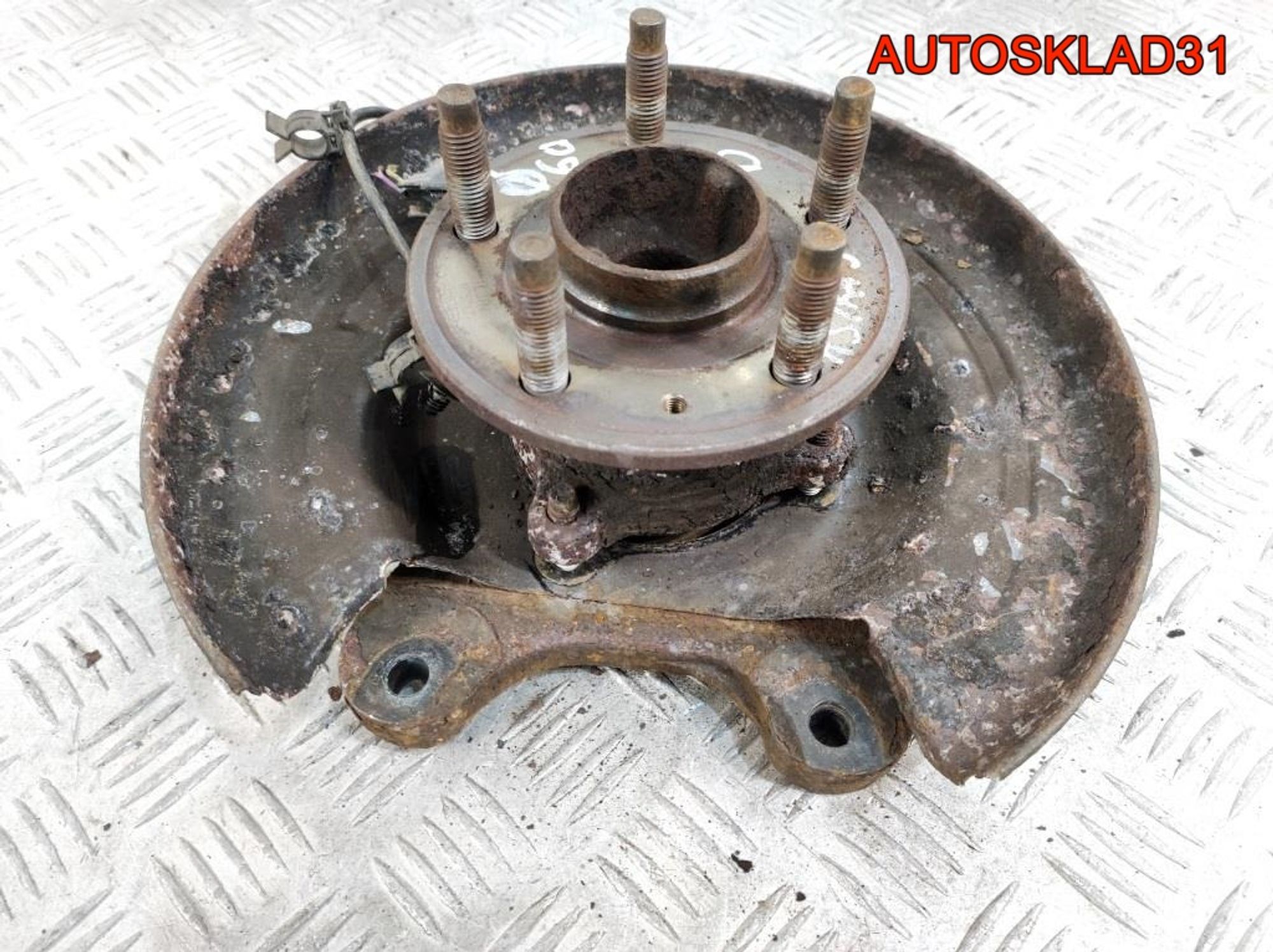 Ступица задняя правая Opel Astra J 13502872, 4500 рублей, Дубовое