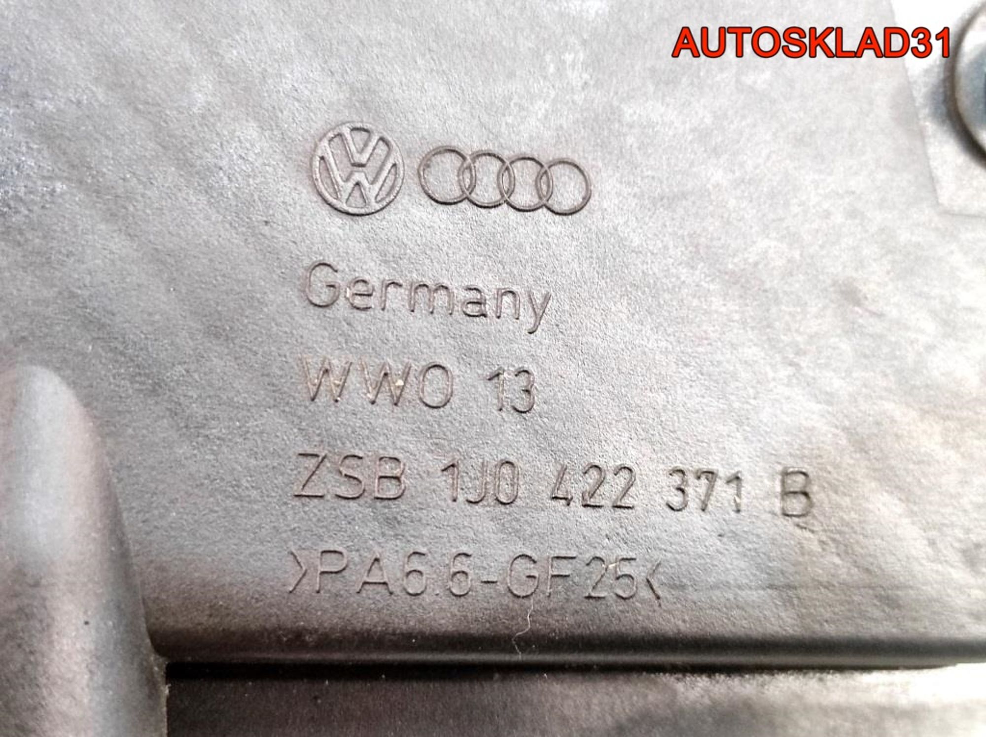 Бачок гидроусилителя Volkswagen Golf 4 1J0422371B, 600 рублей, Дубовое