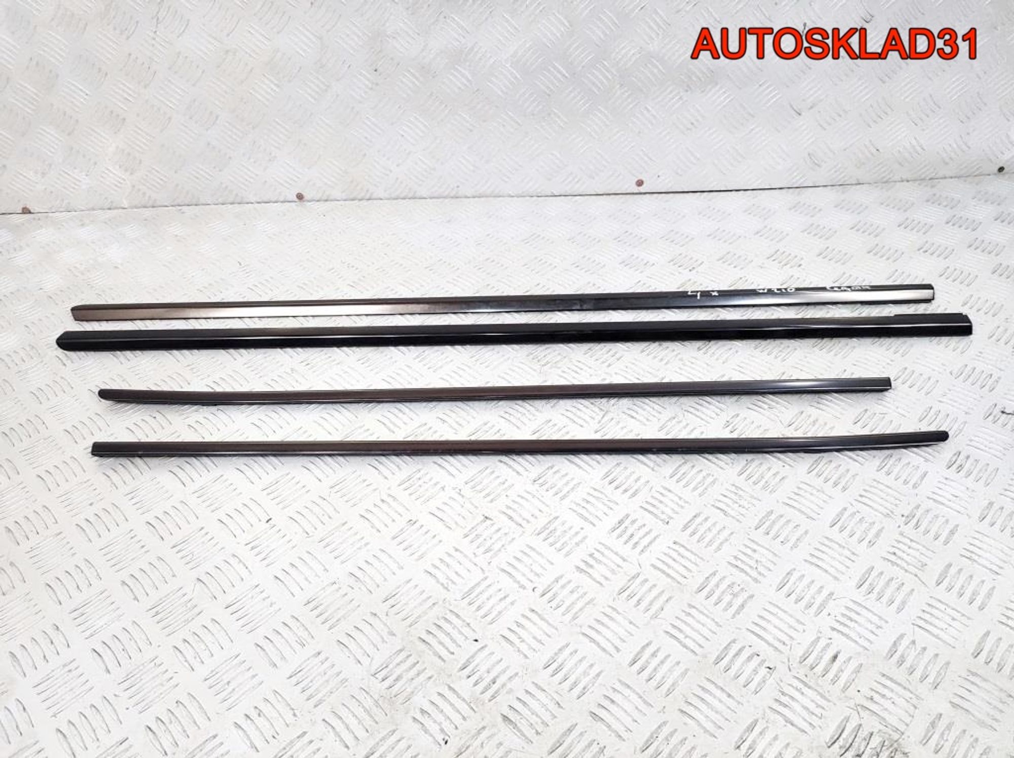 Накладка стекла Комплект Mercedes Benz W210 Седан, 3300 рублей, Дубовое