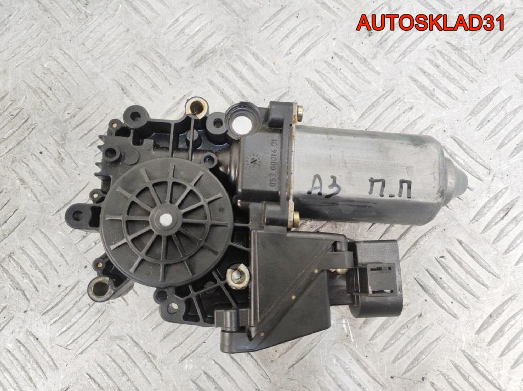 Моторчик стеклоподъемника п/п Audi A3 8L3959802, 800 рублей, Дубовое