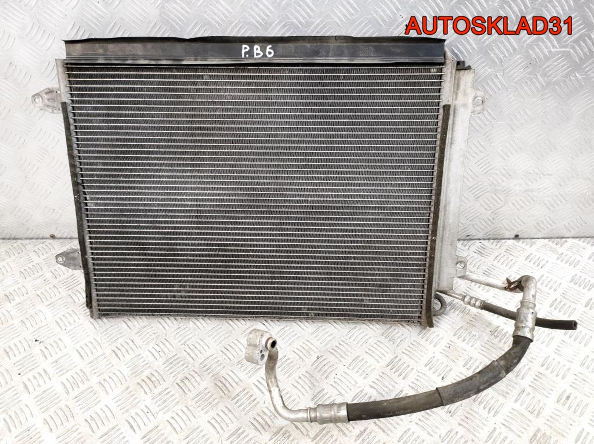 Радиатор кондиционера VW Passat B6 3C0820411G, 2500 рублей, Дубовое