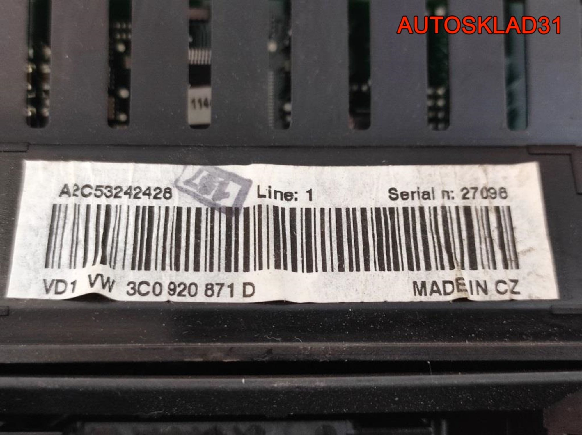 Панель приборов VW Passat B6 3C0920871D Бензин, 5500 рублей, Дубовое