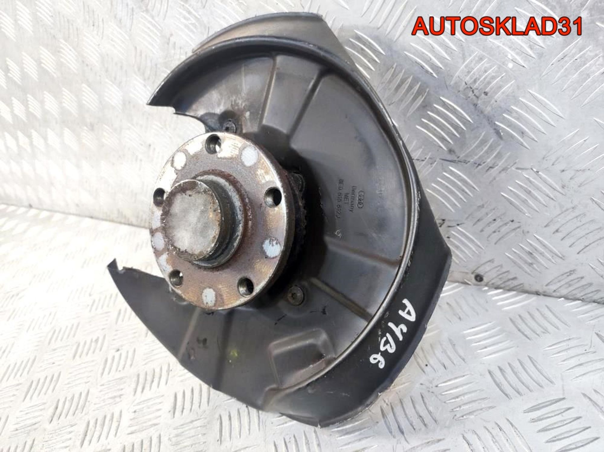 Кулак поворотный задний правый Audi A4 B6 2 WD, 1200 рублей, Дубовое