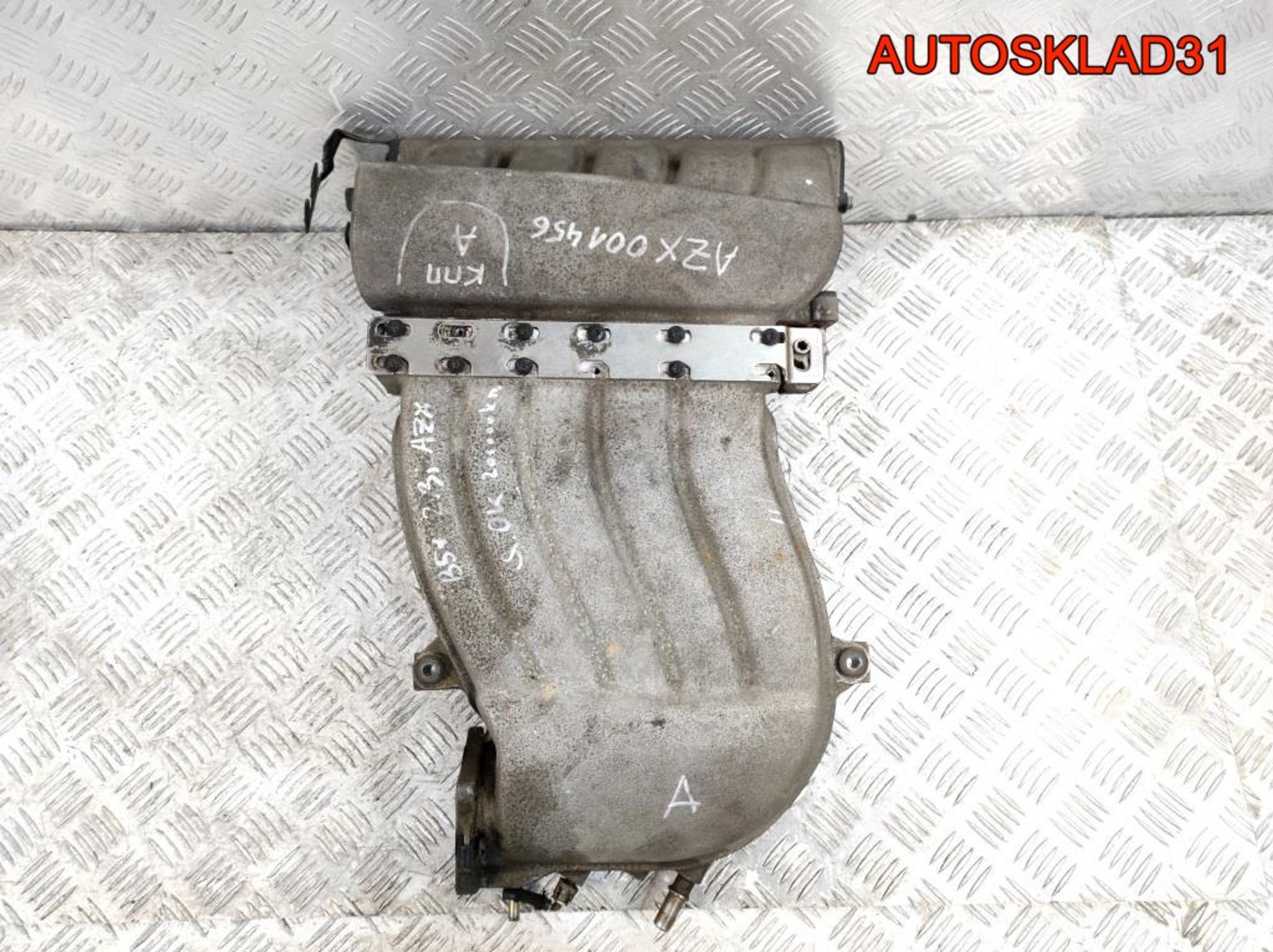 Коллектор впускной VW Passat B5+ 2,3 AZX 066133203B, 1000 рублей, Дубовое