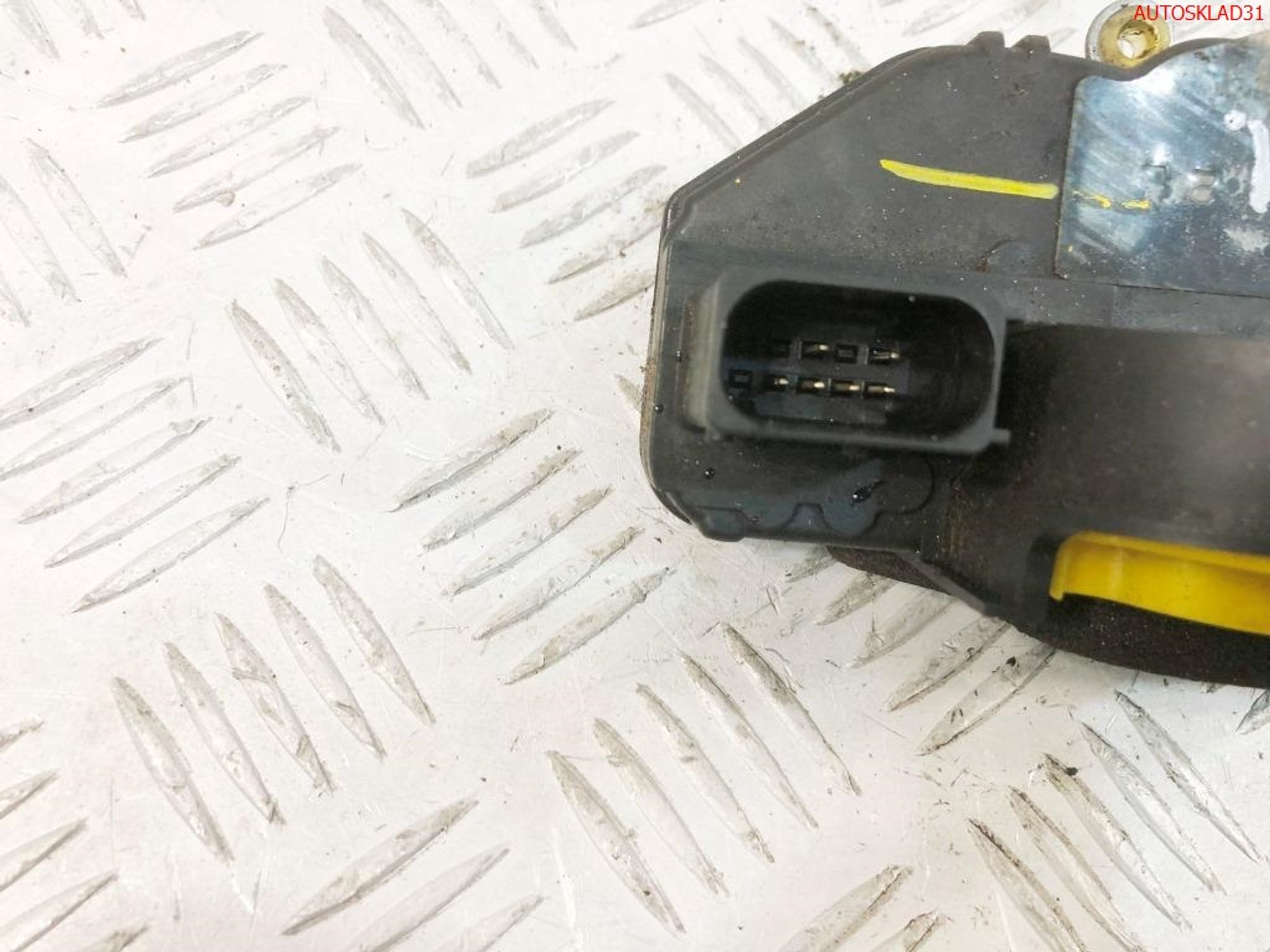 Замок двери передней левой Opel Astra J 133725, 2300 рублей, Дубовое