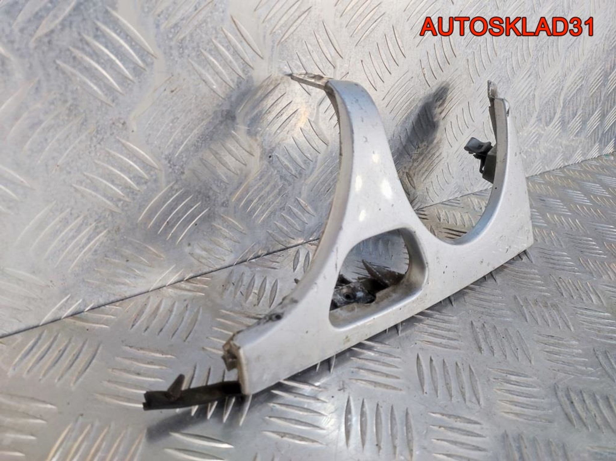 Планка под фару правая Mercedes W210 A2108200412, 1300 рублей, Дубовое