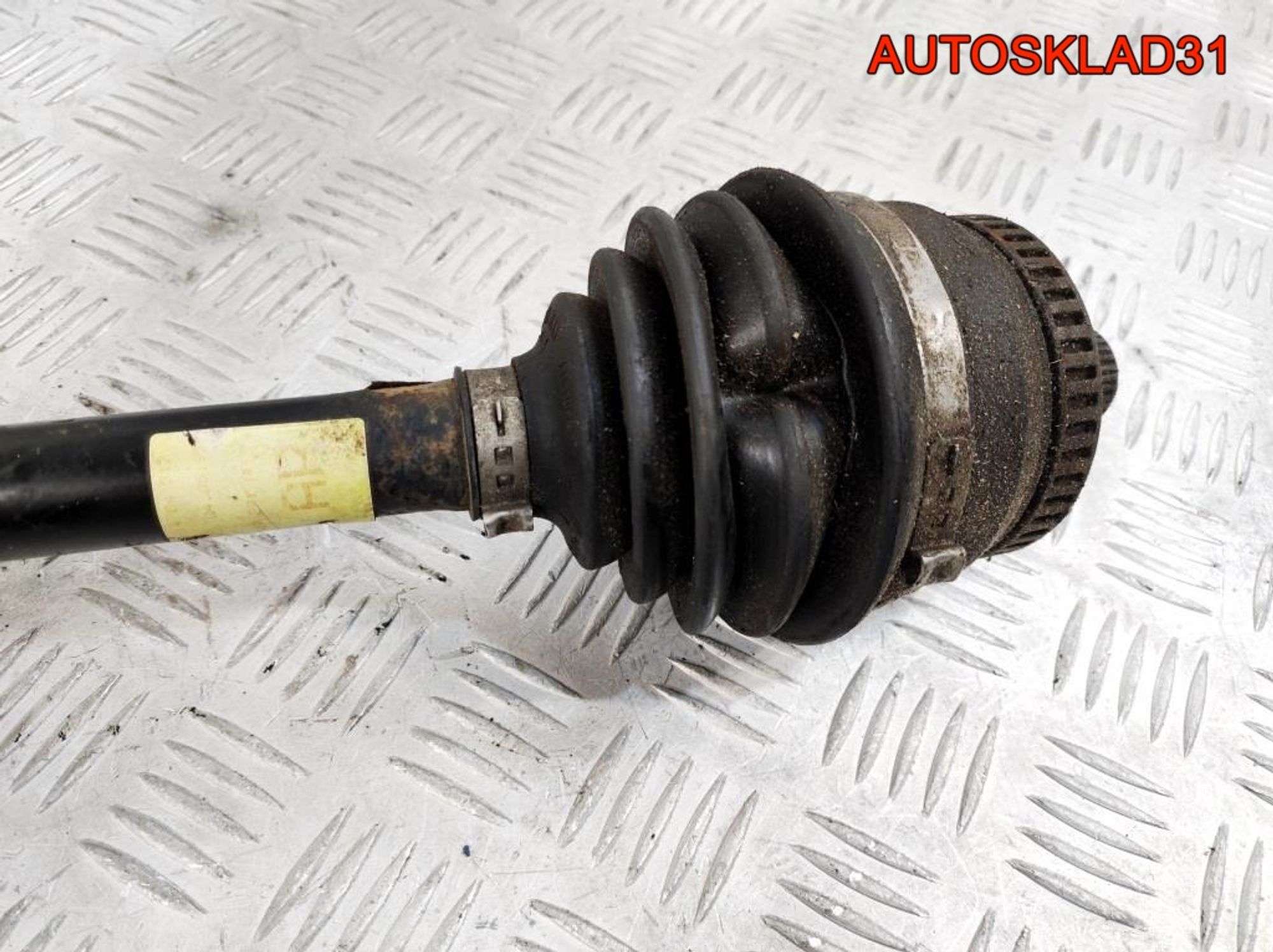 Полуось передняя левая VW Passat B5 8D0407271AP, 4100 рублей, Дубовое
