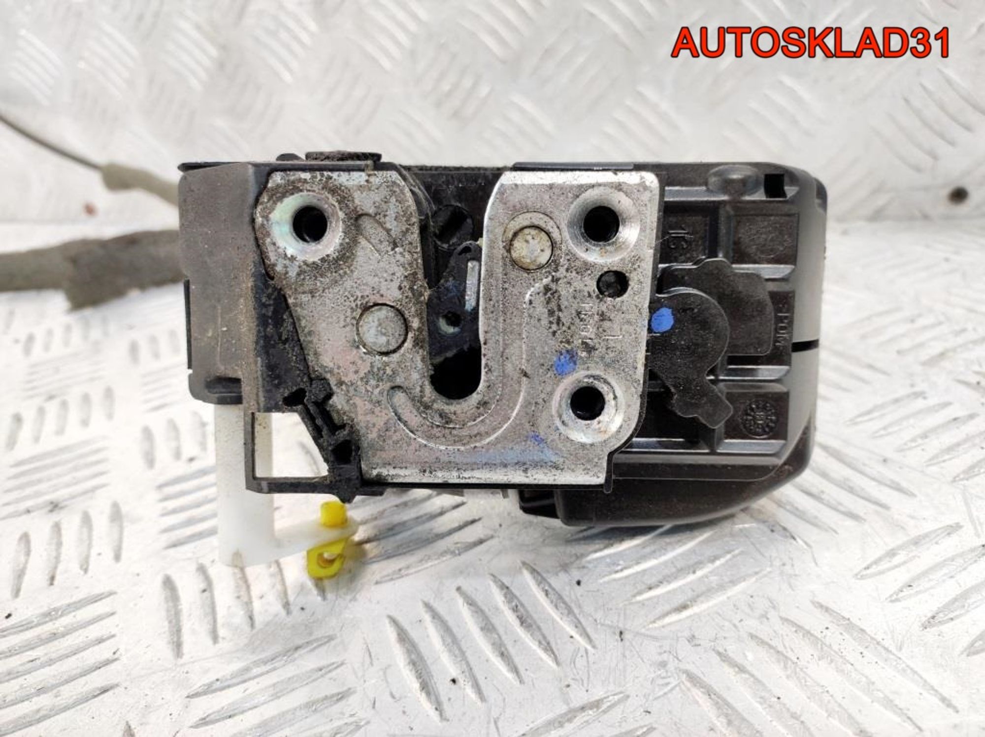 Замок передний левый Левый руль Nissan Qashqai, 9000 рублей, Дубовое