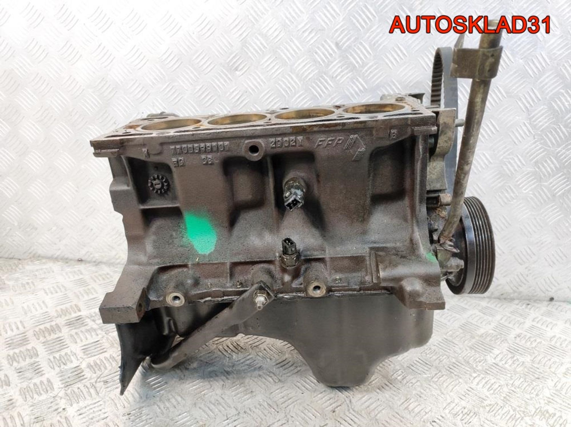 Блок цилиндров Renault Kangoo 1,4 8V E7J 634 Бензин 7700599101, 40000 рублей, Дубовое