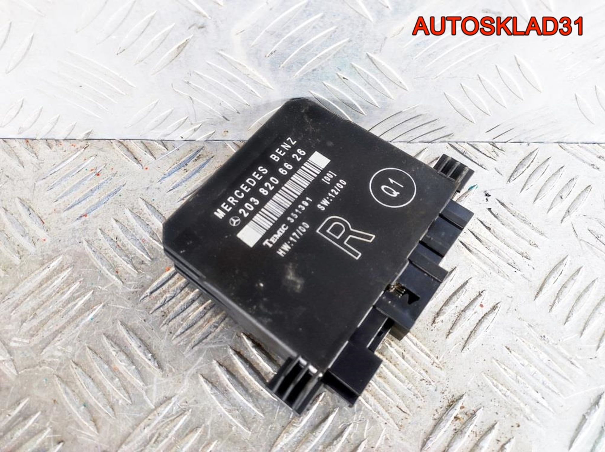 Блок комфорта з/п двери Mercedes W203 A2038206626, 1100 рублей, Дубовое