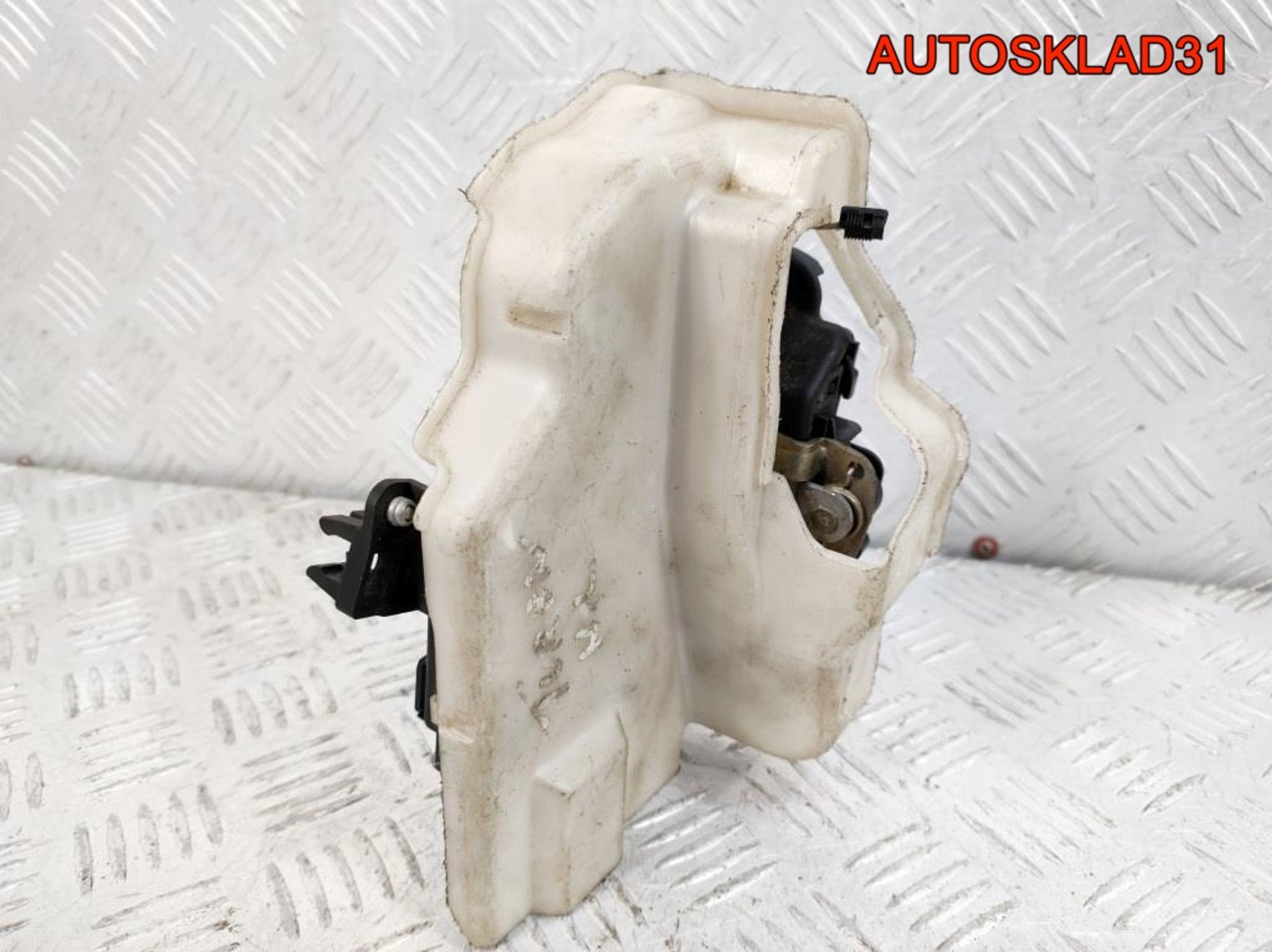 Замок двери задней левой VW Touareg 7L0839015, 3500 рублей, Дубовое