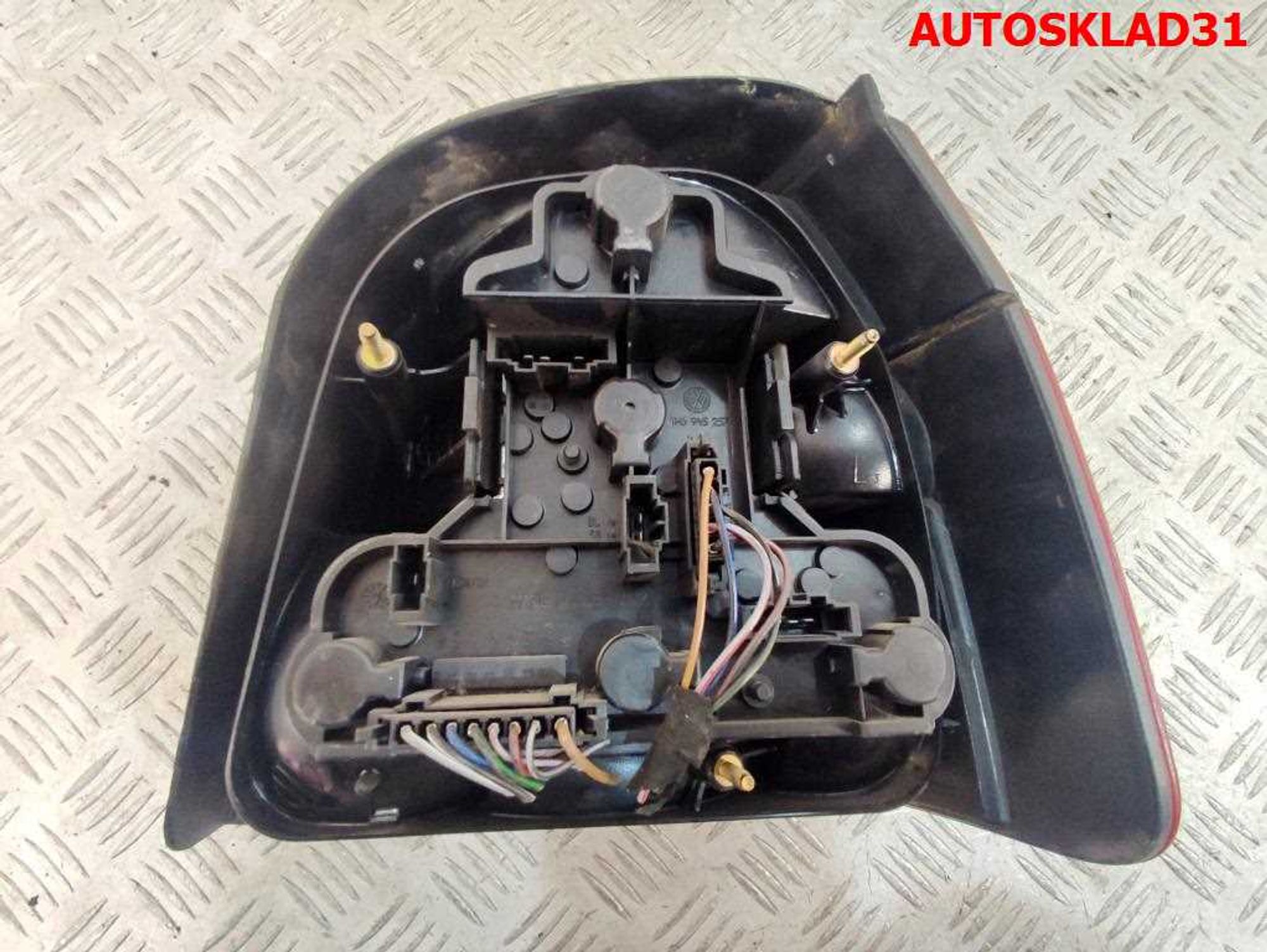 Фонарь задний левый VW Golf 3 1H6945111E, 2500 рублей, Дубовое