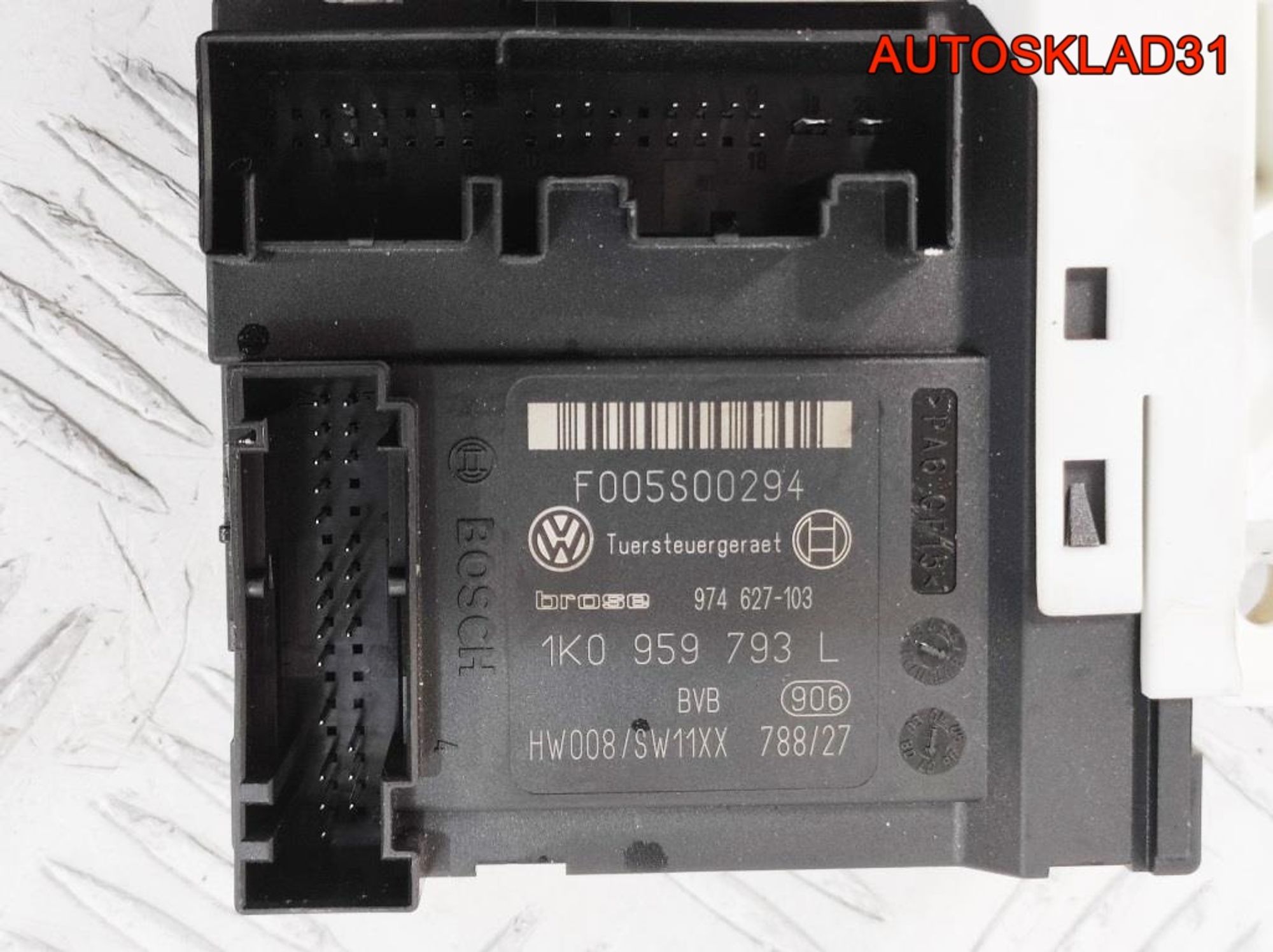 Моторчик стеклоподъемника передний левый VW Golf 5 1K0959701P, 1800 рублей, Дубовое