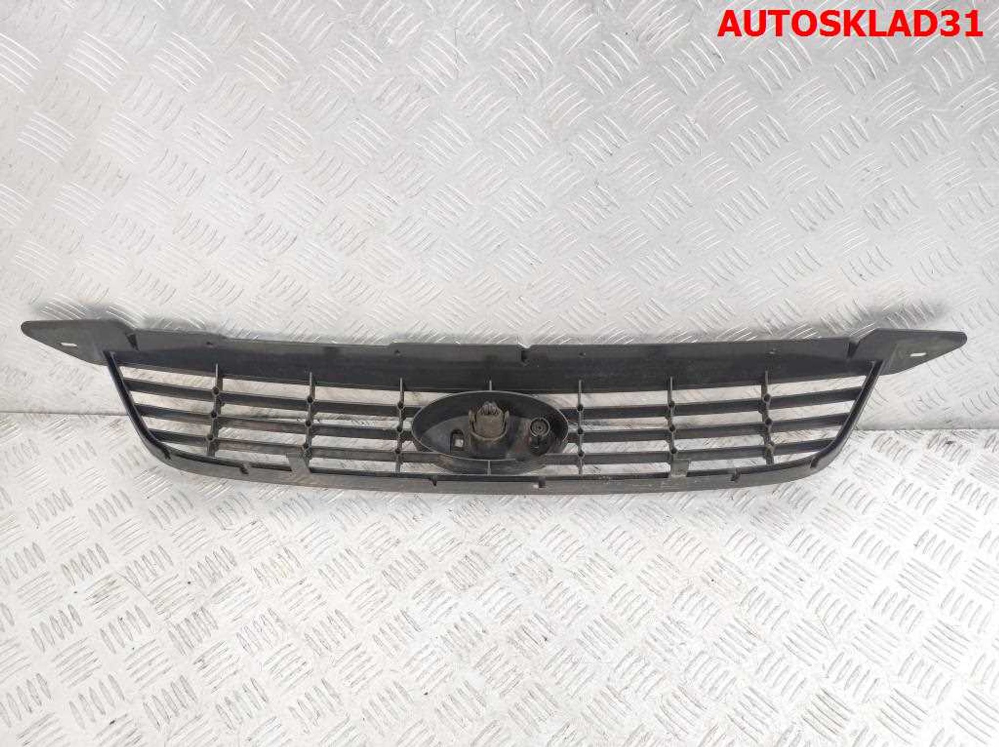Решетка радиатора Ford Focus 2 8M518200BD, 2000 рублей, Дубовое