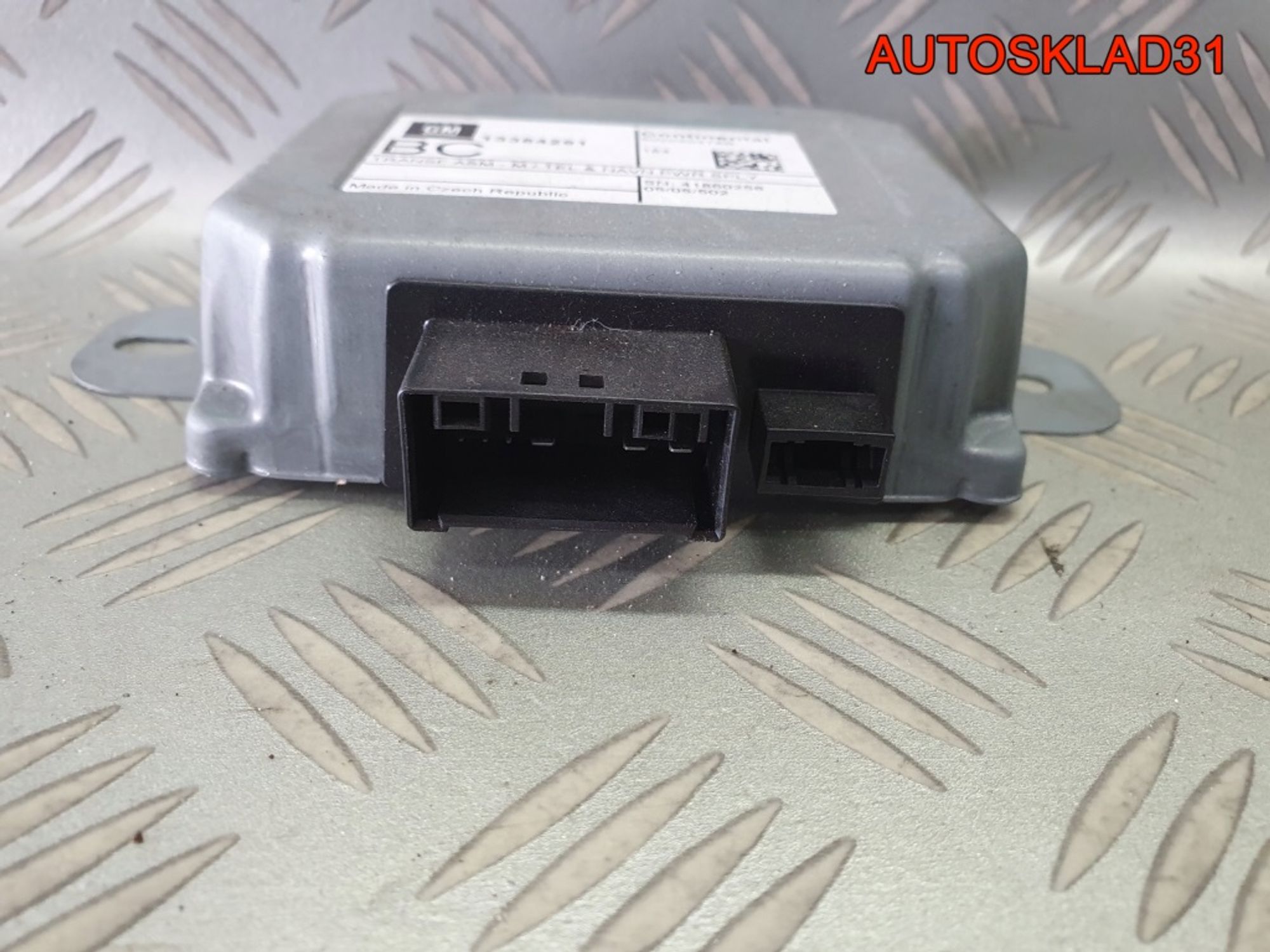 Блок навигации Opel Astra J 13384291, 900 рублей, Дубовое