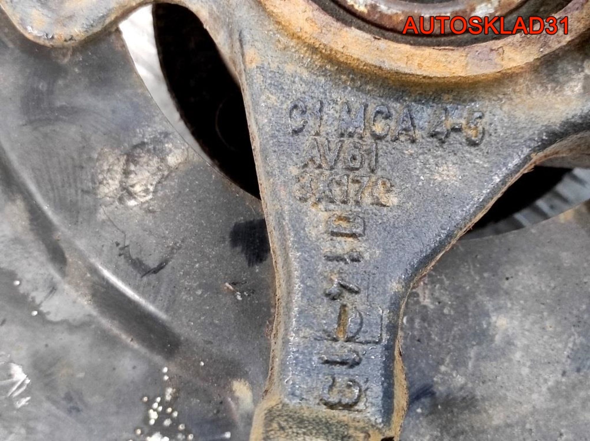 Кулак поворотный передний правый Ford C-MAX 2, 3600 рублей, Дубовое