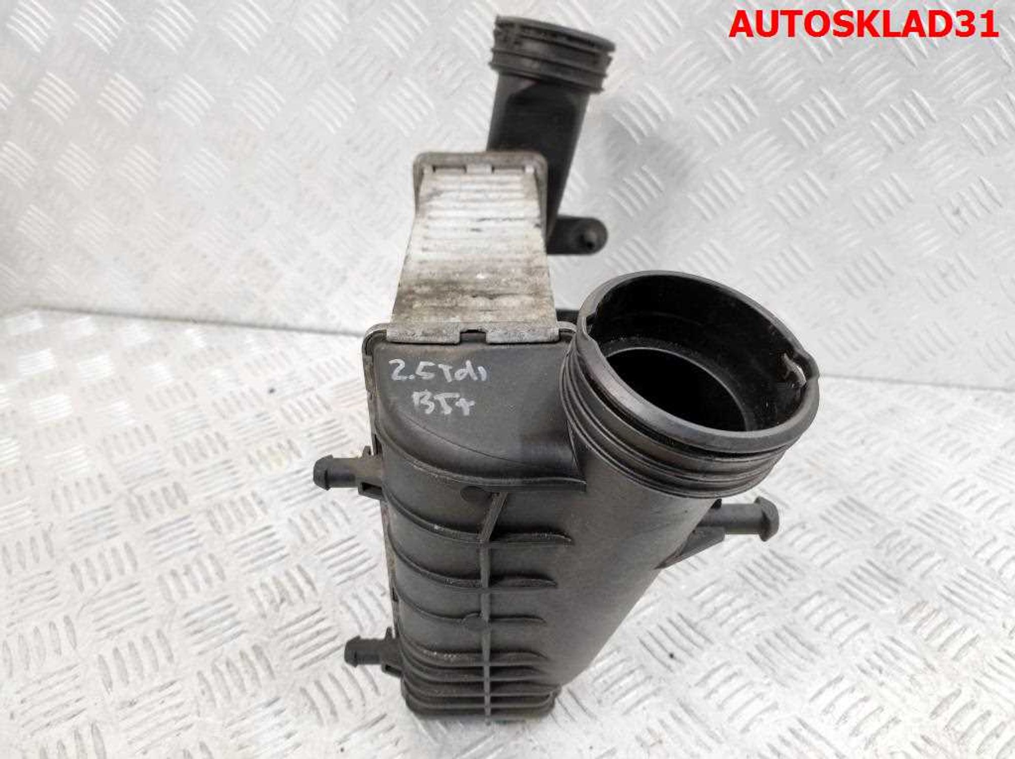 Интеркулер Volkswagen Passat B5+ 3B0145806 Дизель, 3000 рублей, Дубовое