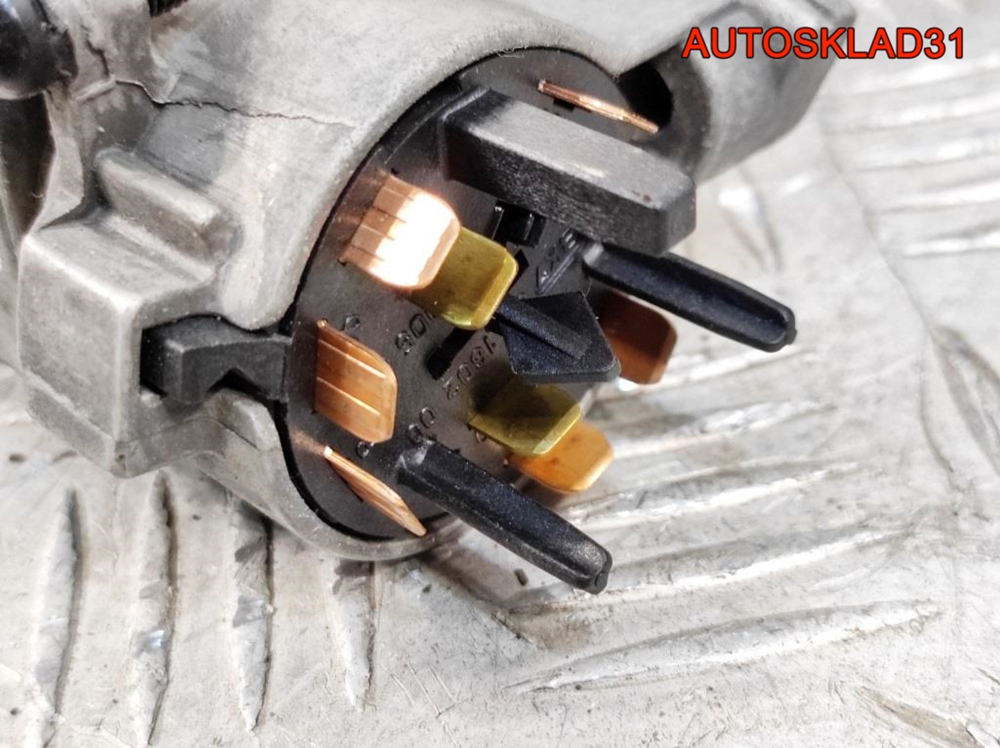 Комплект замок зажигания и личинки с ключом VW Passat B5 4B0905851, 3600 рублей, Дубовое