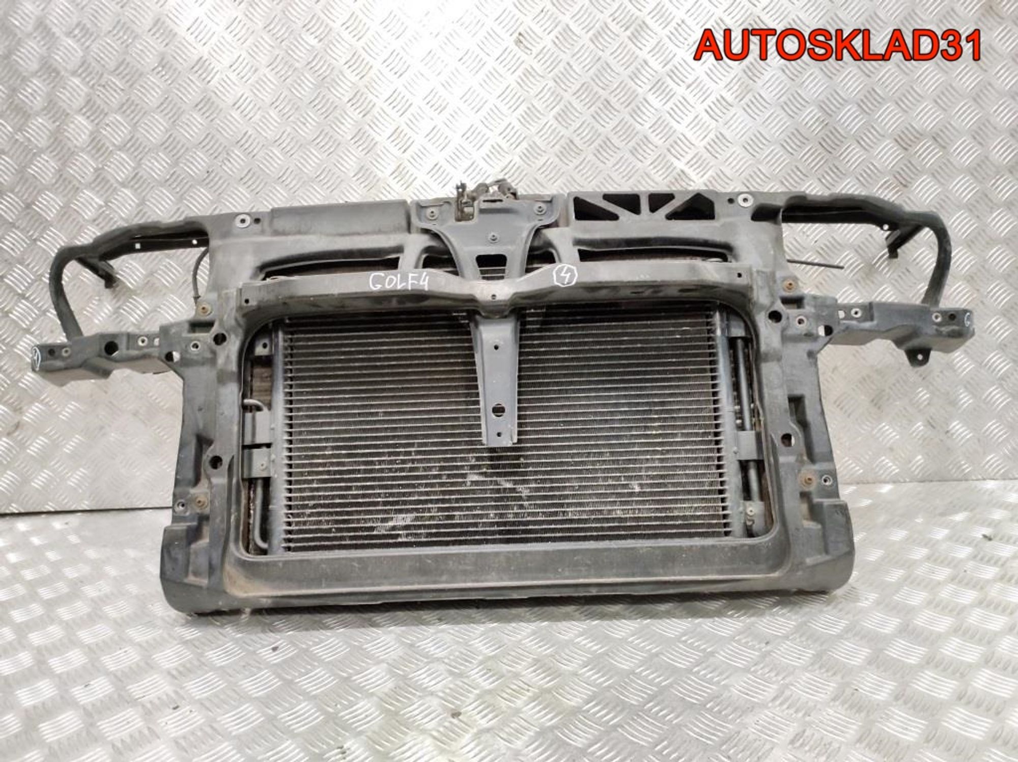 Панель передняя в сборе VW Golf 4 Бензин, 20000 рублей, Дубовое