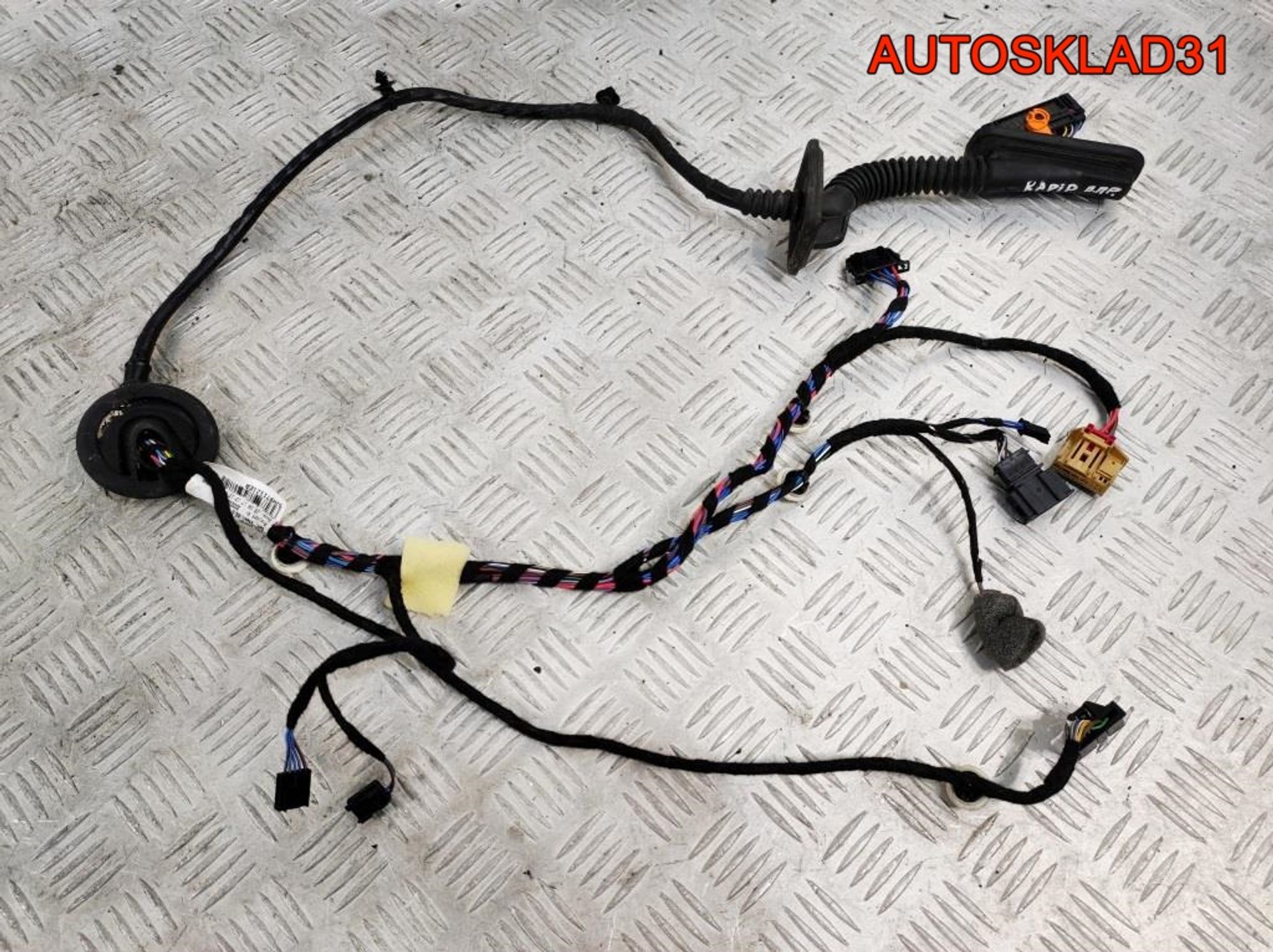 Проводка правой двери Skoda Rapid 5JH971121EA, 1400 рублей, Дубовое