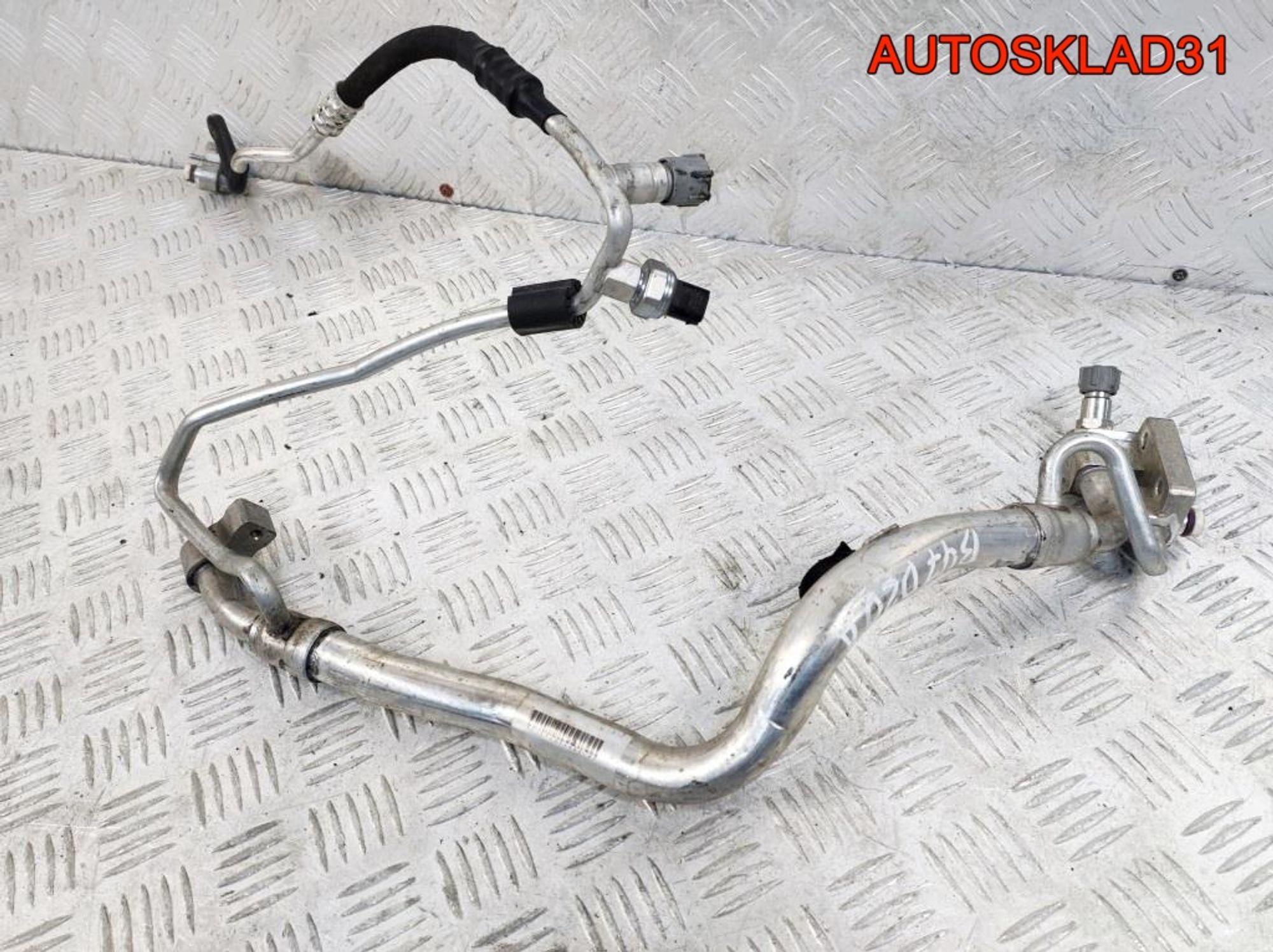 Трубка кондиционера BMW F30 2,0 B47D20 64539337127, 4100 рублей, Дубовое