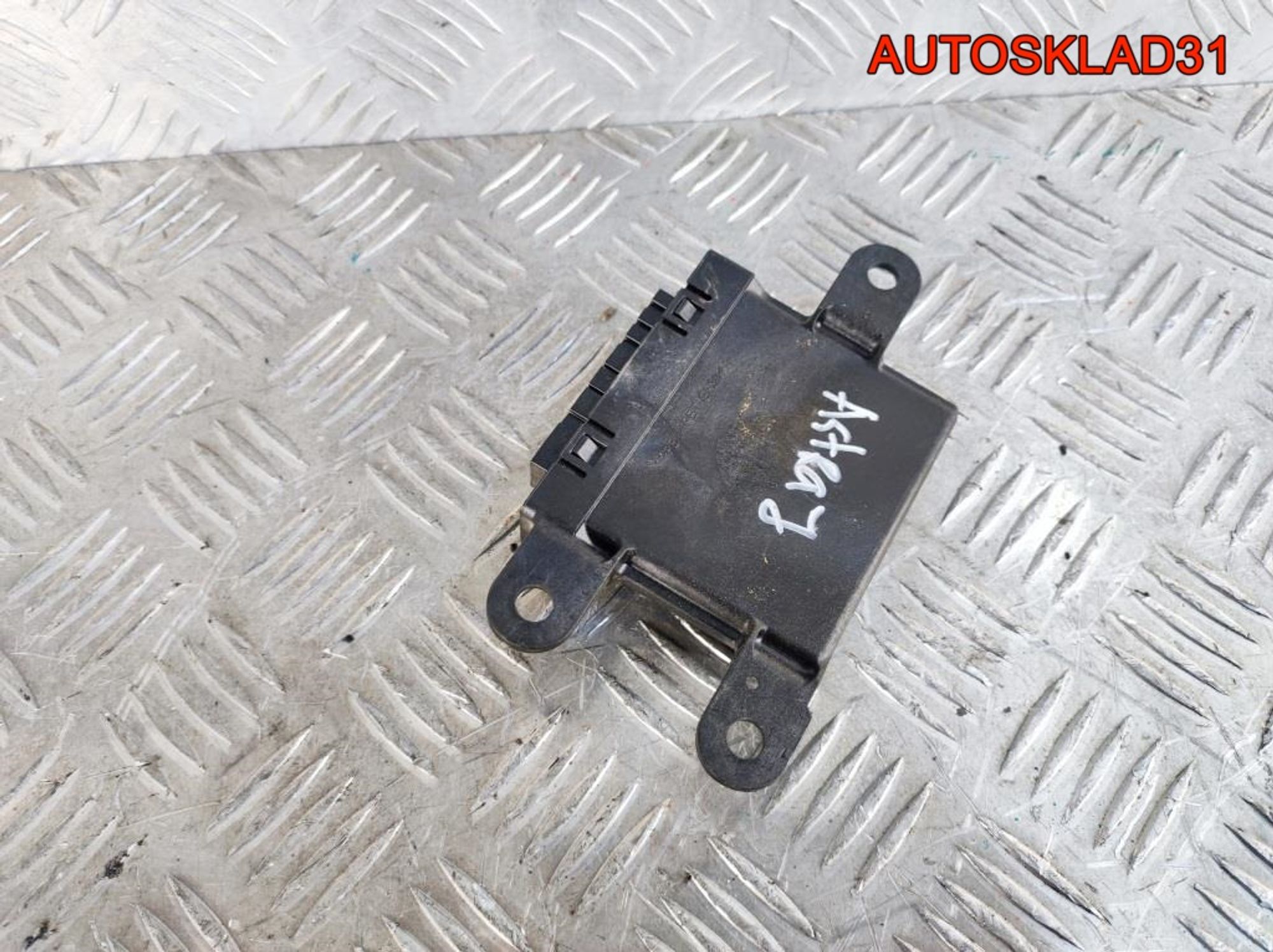 Блок управления парктроником Opel Astra J 13354532, 2300 рублей, Дубовое