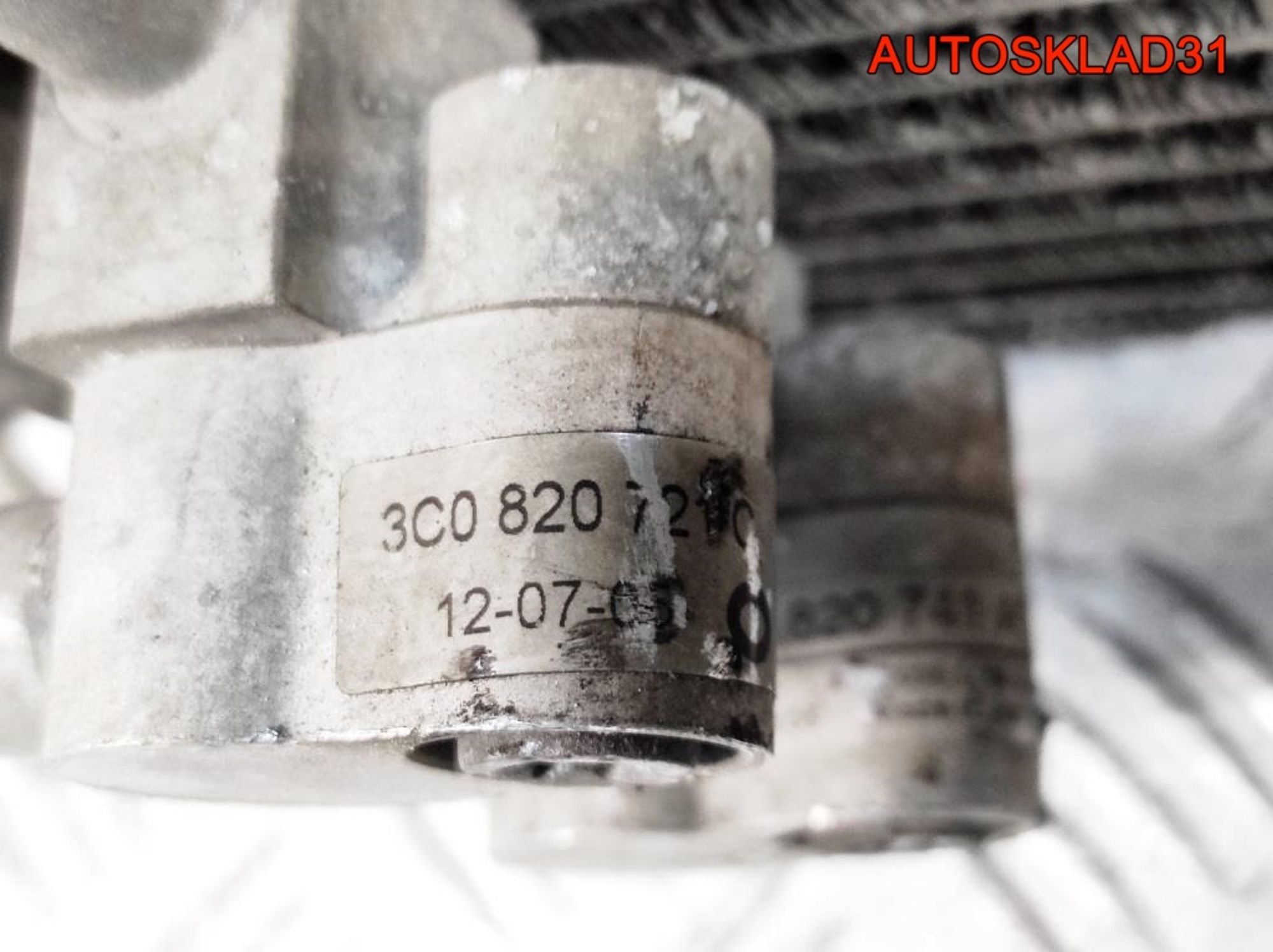 Радиатор кондиционера VW Passat B6 3C0820411G, 2500 рублей, Дубовое