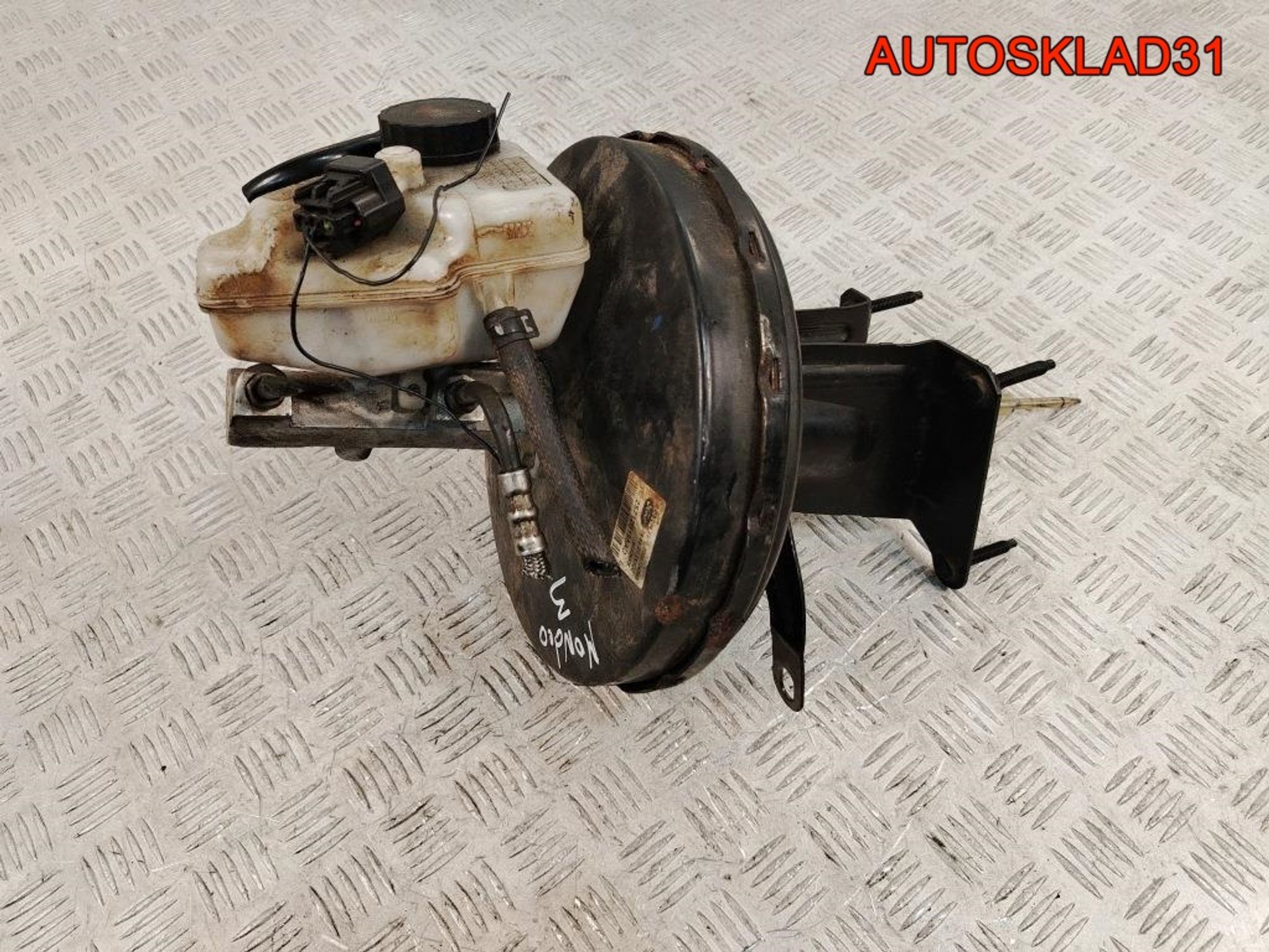 Усилитель тормозов вакуумный Ford Mondeo 3 2S712B195AD, 3000 рублей, Дубовое