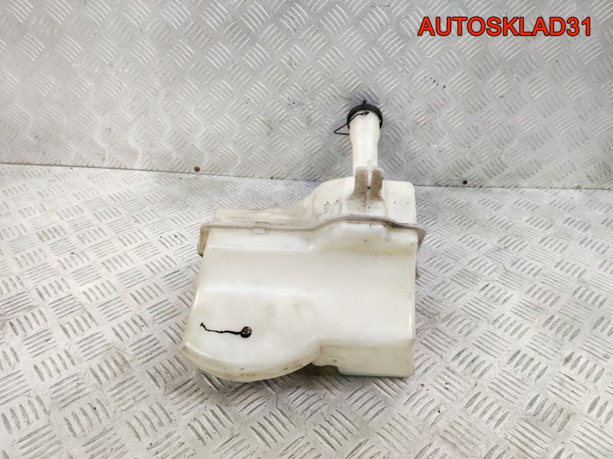 Бачок омывателя Ford Maverick 2 7L8417B613AA, 2700 рублей, Дубовое