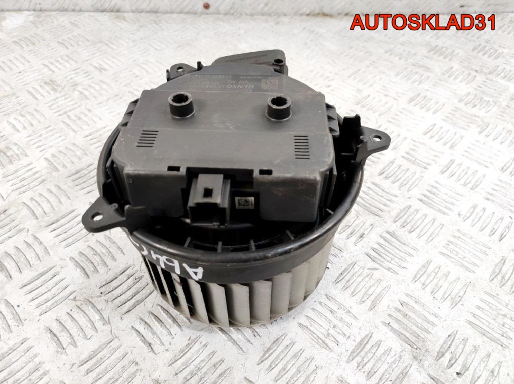 Моторчик отопителя Audi A6 C7 4G 4H1820021B, 6000 рублей, Дубовое