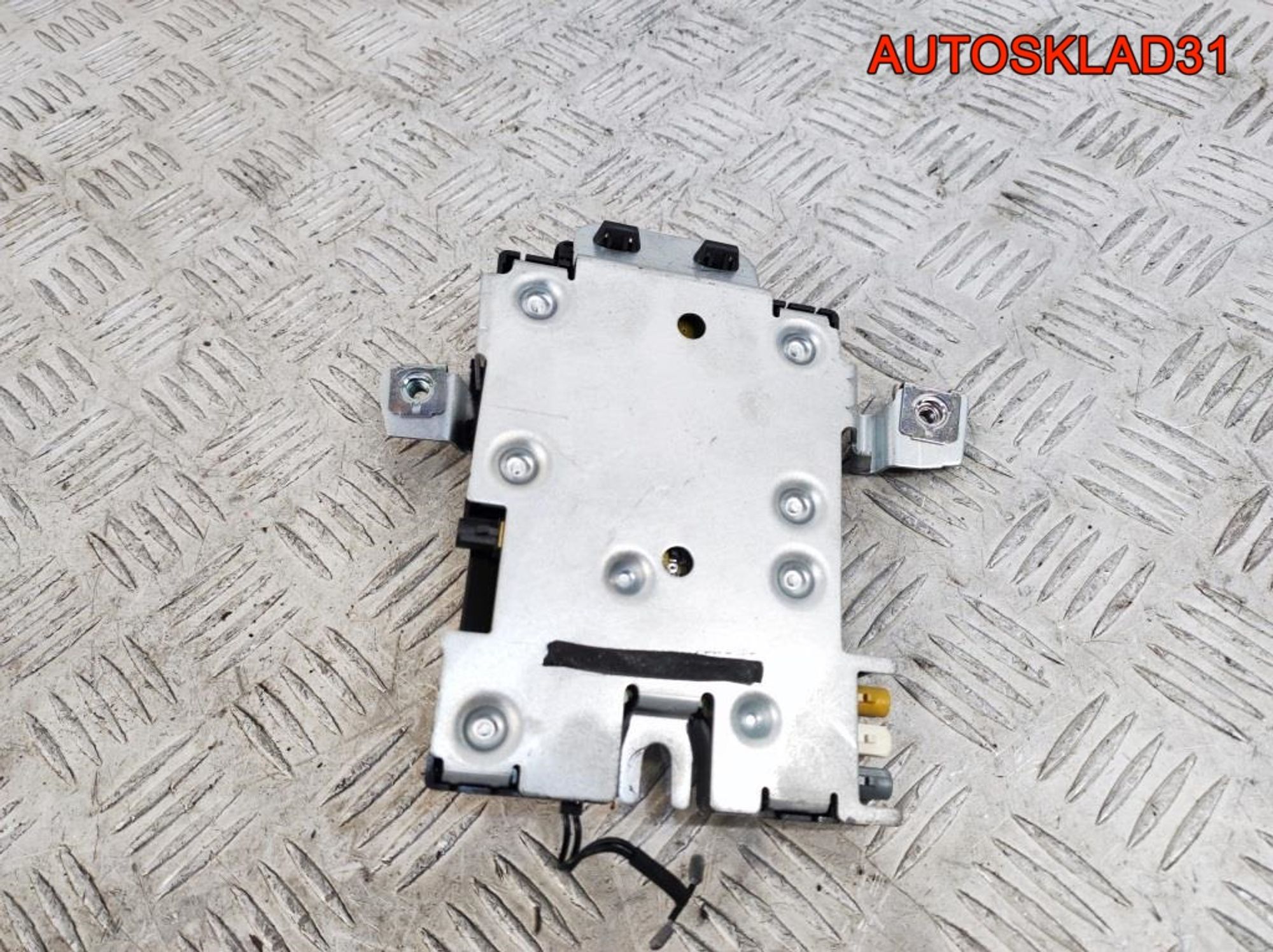 Усилитель антенны Audi A3 8P 8P0035225, 900 рублей, Дубовое