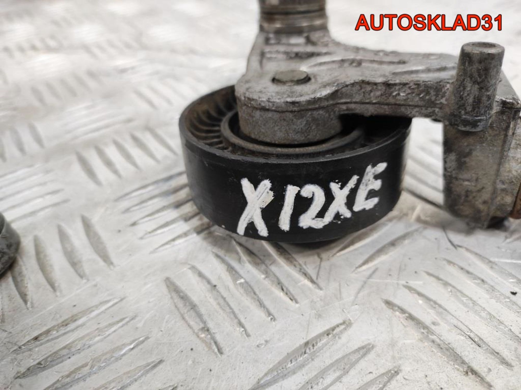 Натяжитель ремня Opel Corsa C X12XE 55352021, 1000 рублей, Дубовое