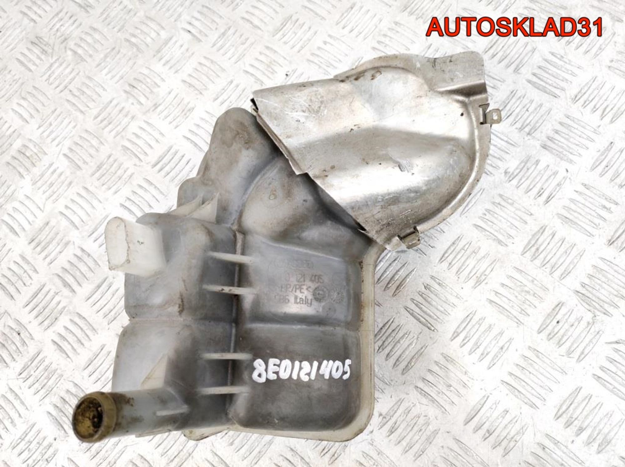 Бачок расширительный Audi A4 B7 8E0121405, 1300 рублей, Дубовое