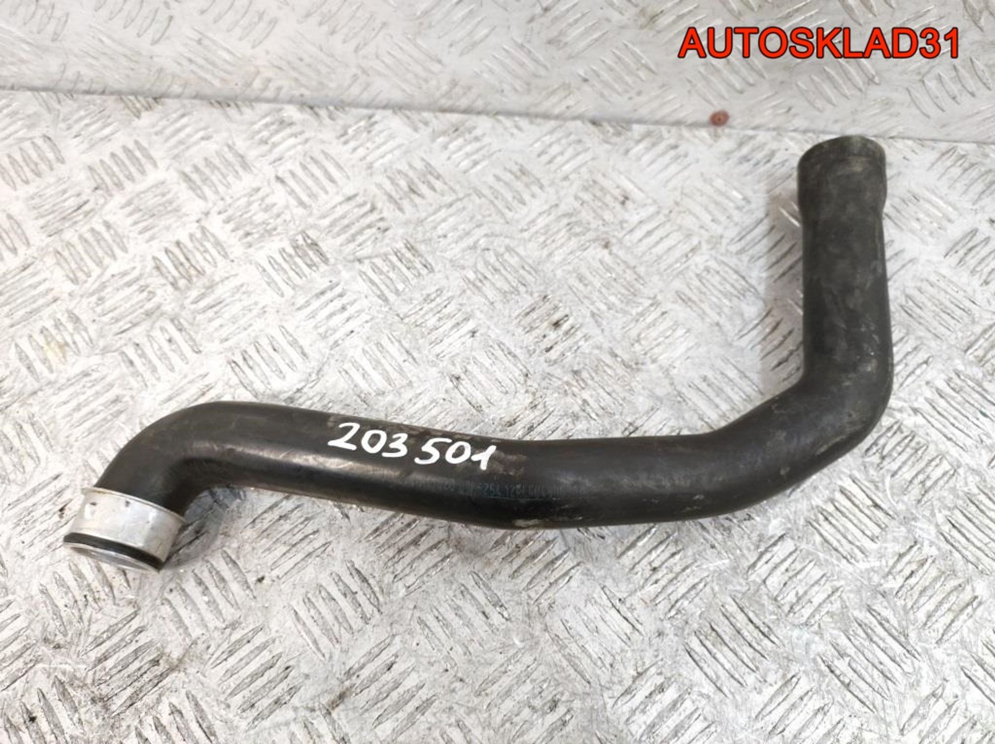 Патрубок радиатора Mercedes W203 2,0 Бензин A2035010882, 1000 рублей, Дубовое