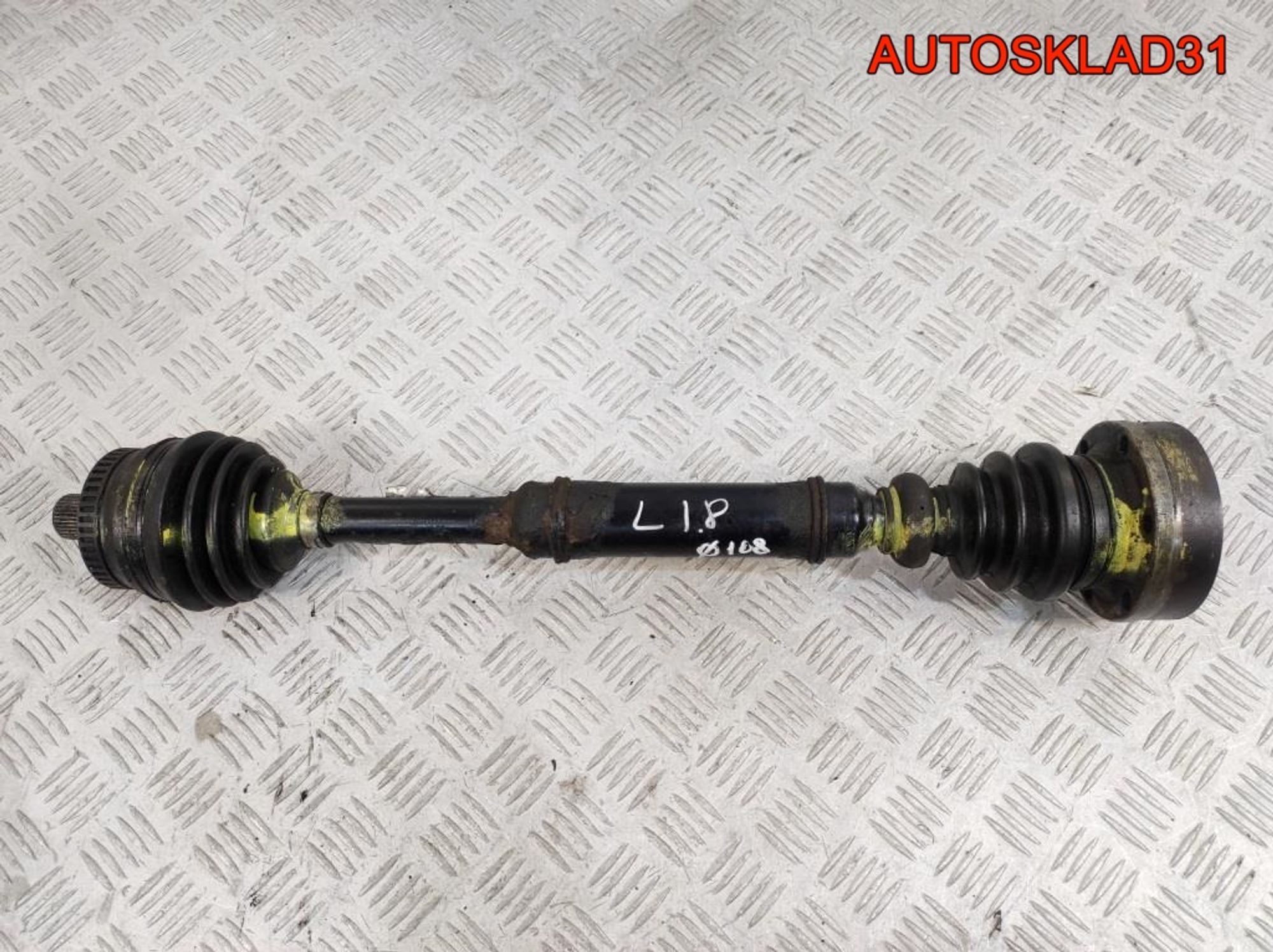 Привод перед левый VW Passat B5 МКПП 8D0407271AQ, 4100 рублей, Дубовое