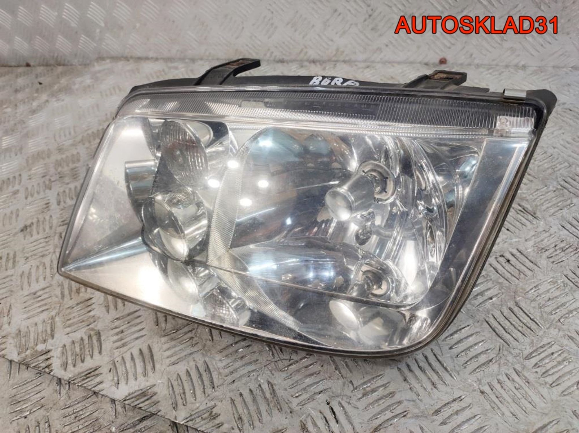 Фара левая Hella Volkswagen Bora 96359700L, 7000 рублей, Дубовое