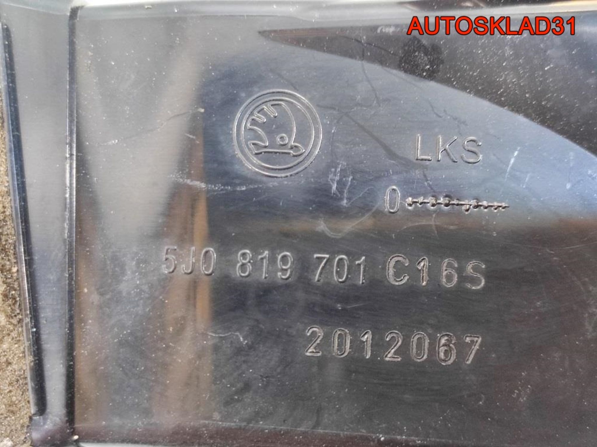 Дефлектор воздушный левый Skoda Fabia 2 5J0819701, 900 рублей, Дубовое